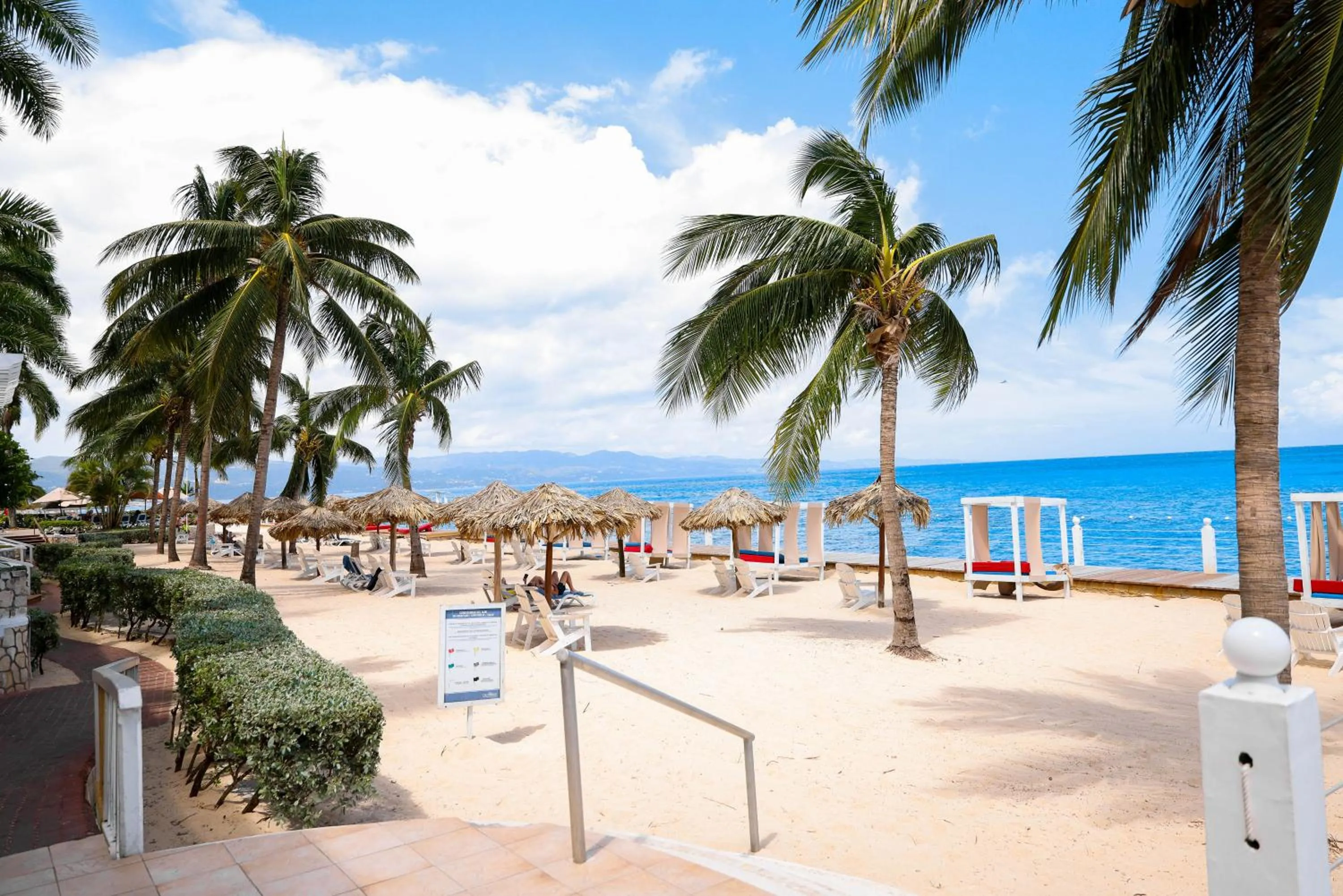Day in Grand Decameron Montego Beach, A Trademark All-Inclusive Resort