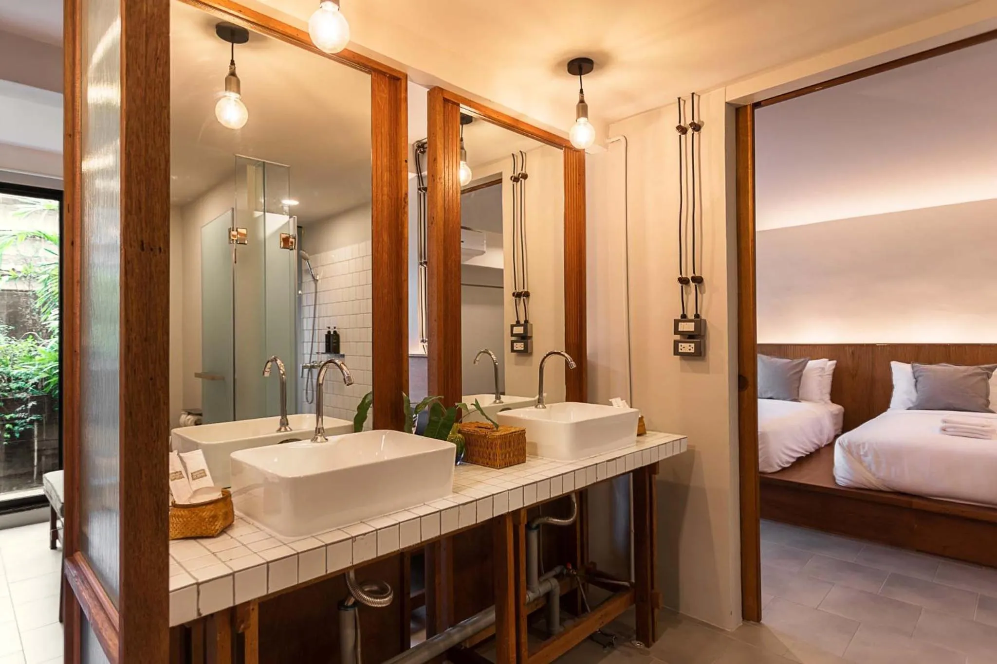 Bed in GalileOasis Boutique Hotel