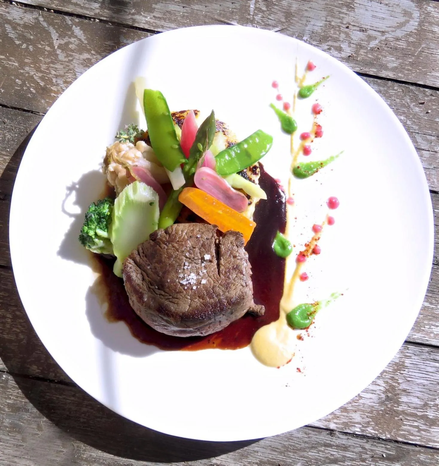 Restaurant/places to eat in Domaine de la Reynaude