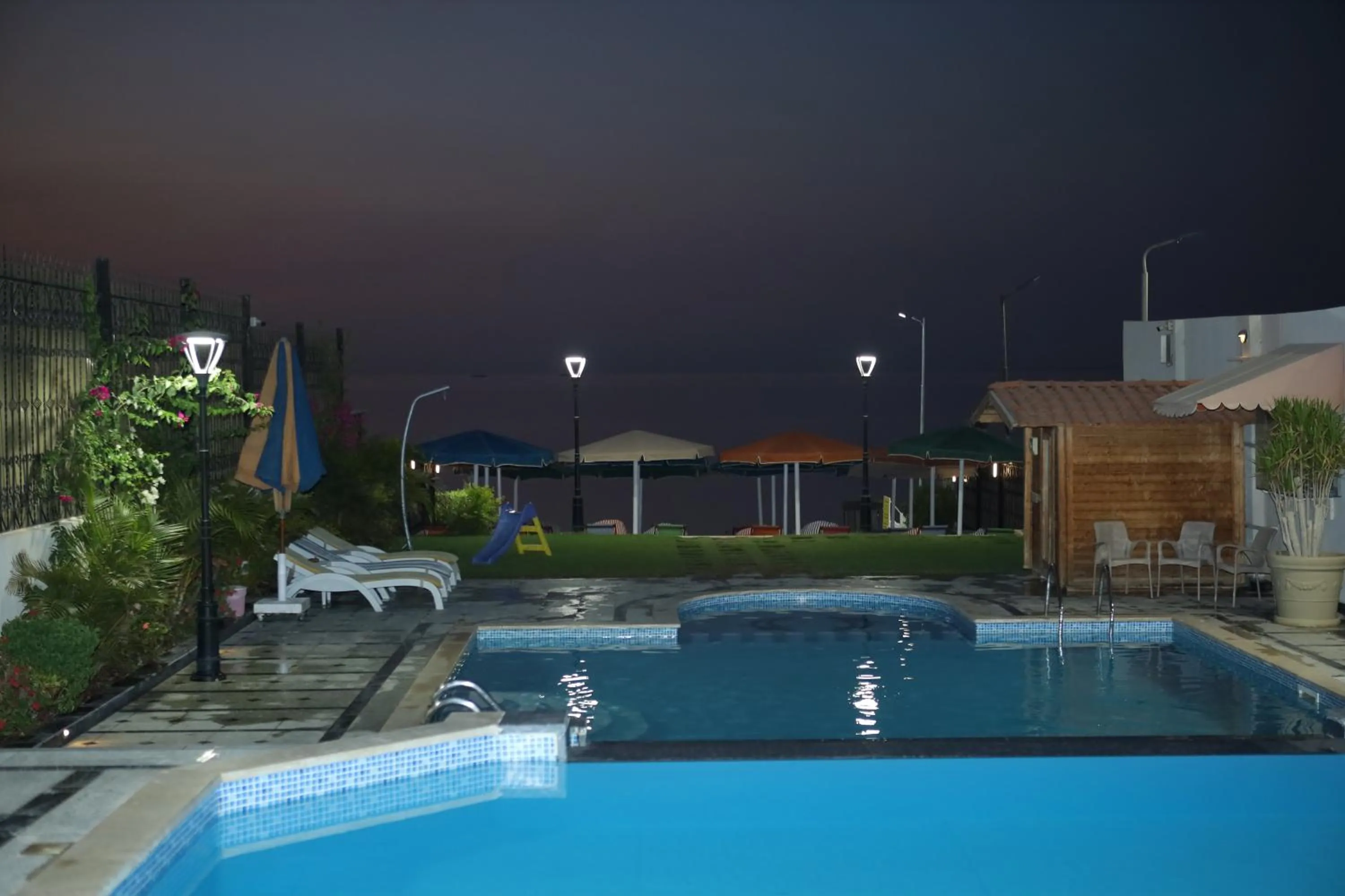 Night in Tiba Rose hurghada