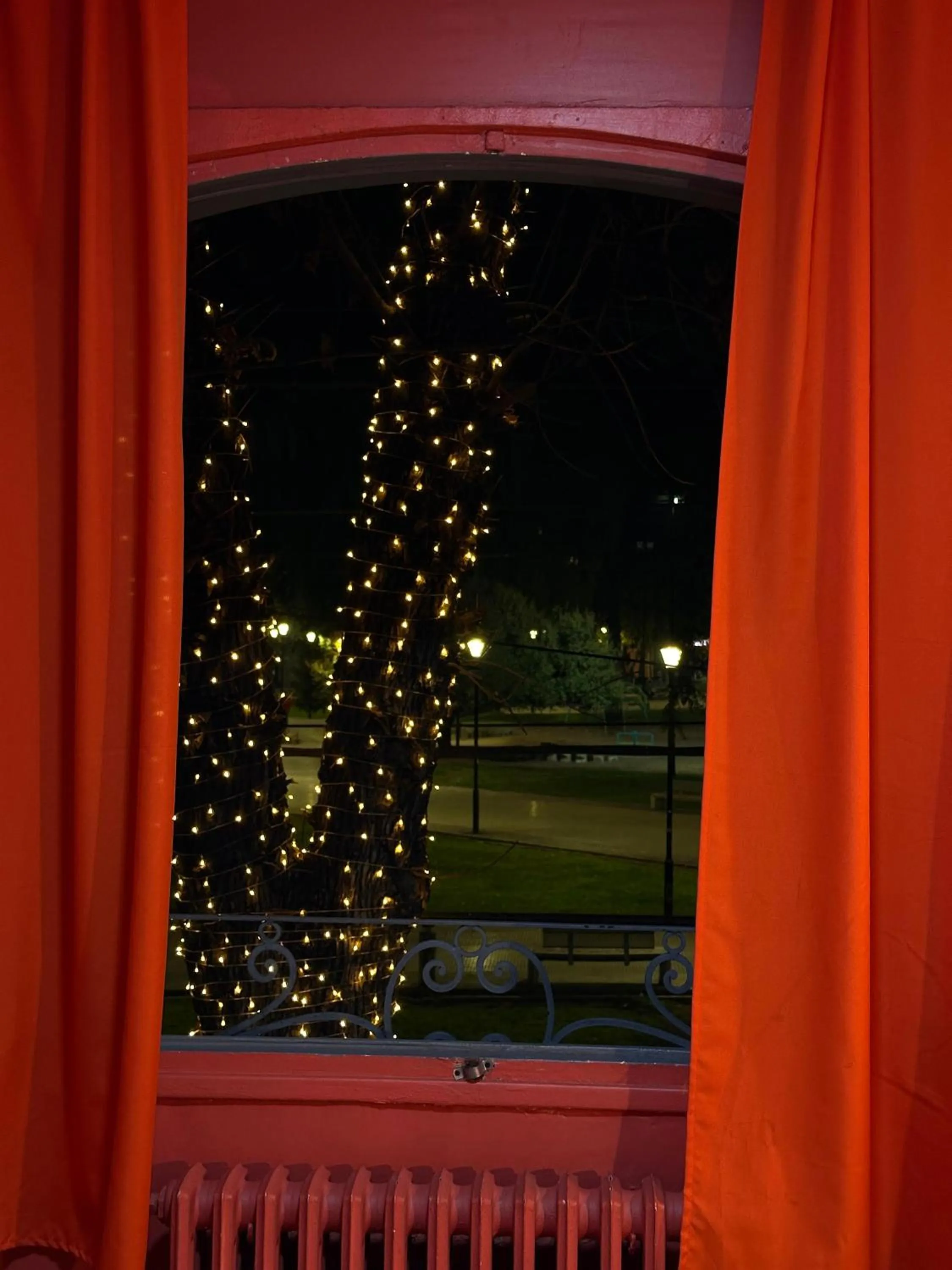 Night in Hotel Windsor Mendoza