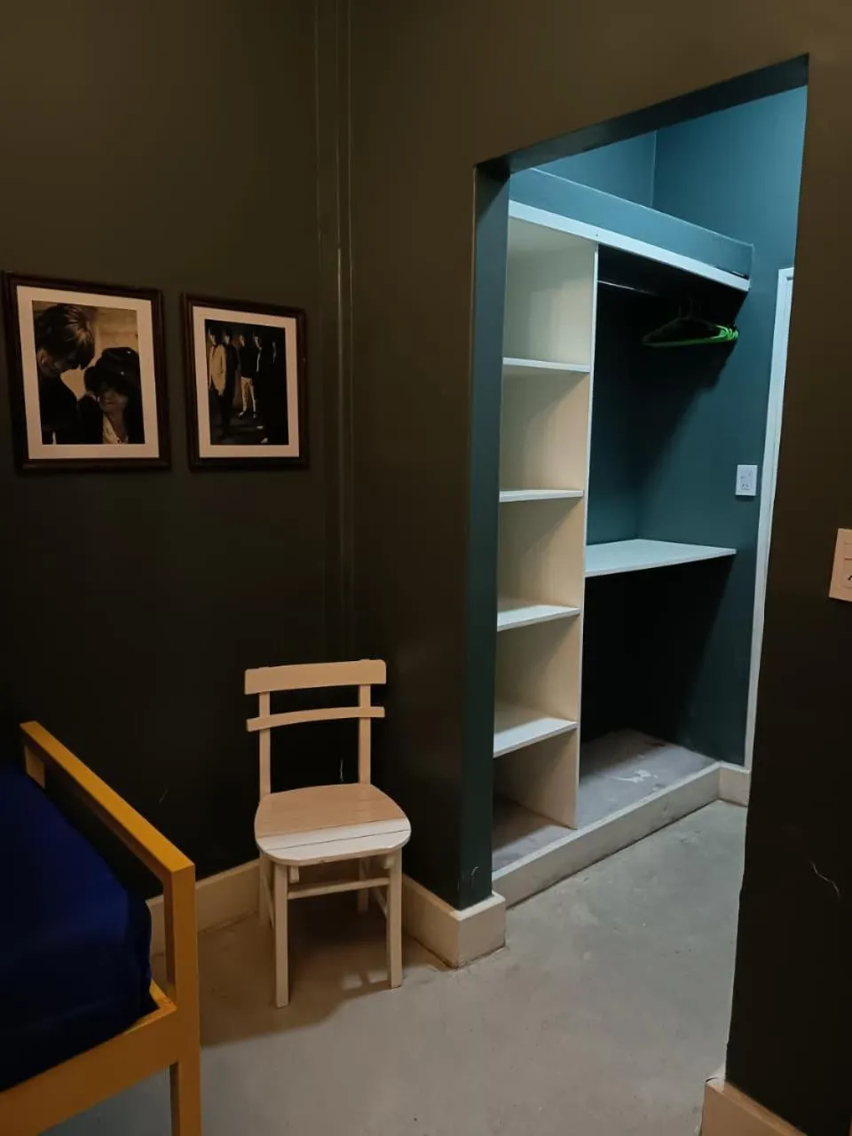 wardrobe in Hotel Windsor Mendoza