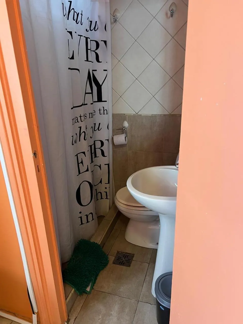 Bathroom in Hotel Windsor Mendoza