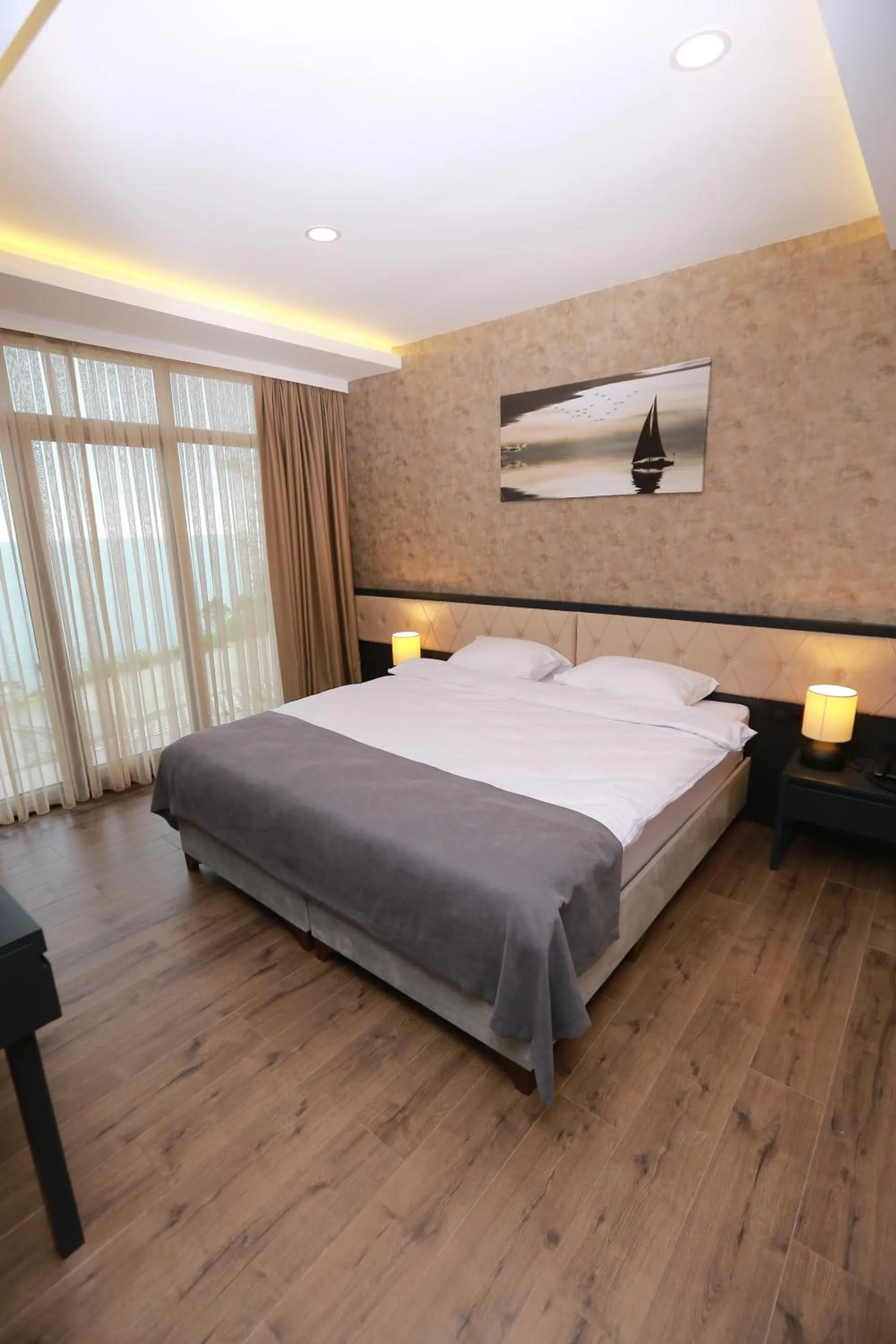 Bed in PENTAHOR HOTEL