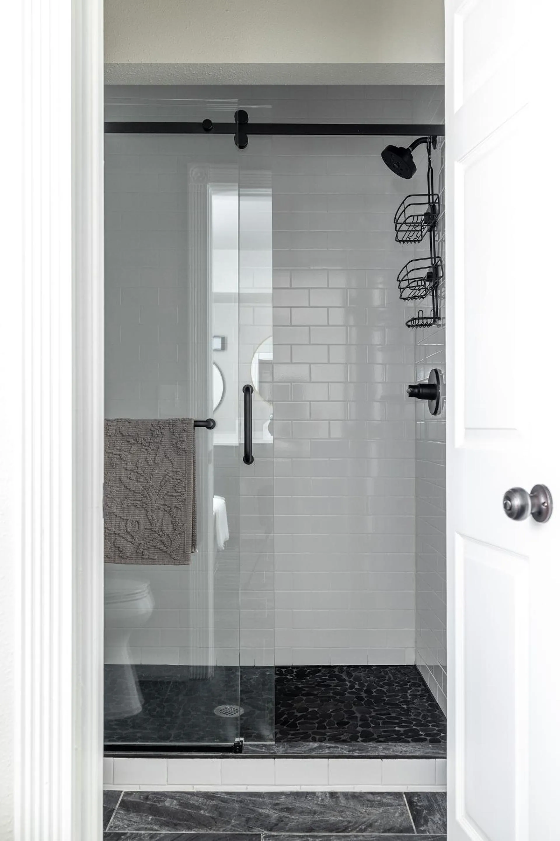 Shower in Winter Park Chateau