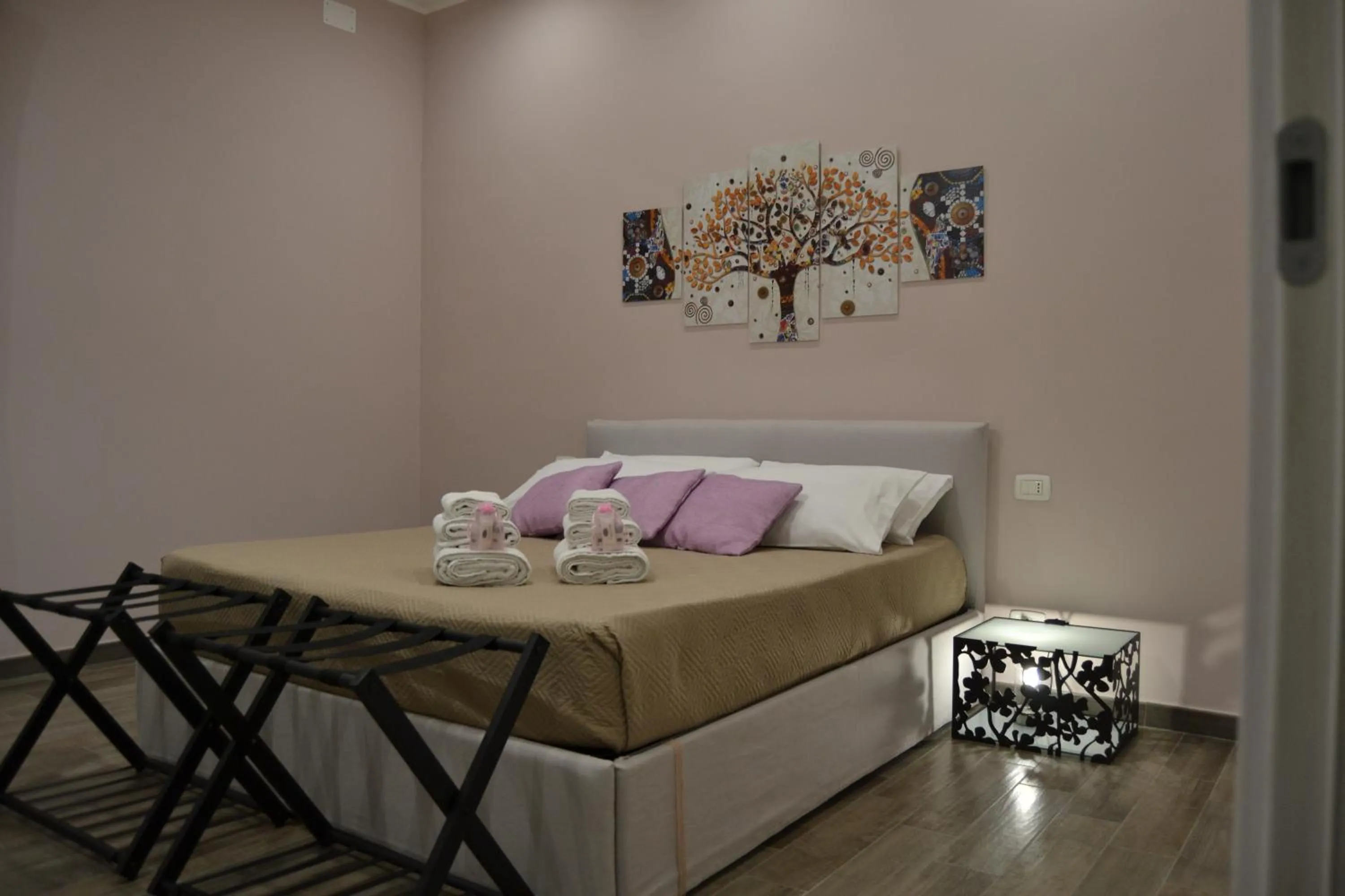 Bed in Karina's Rooms