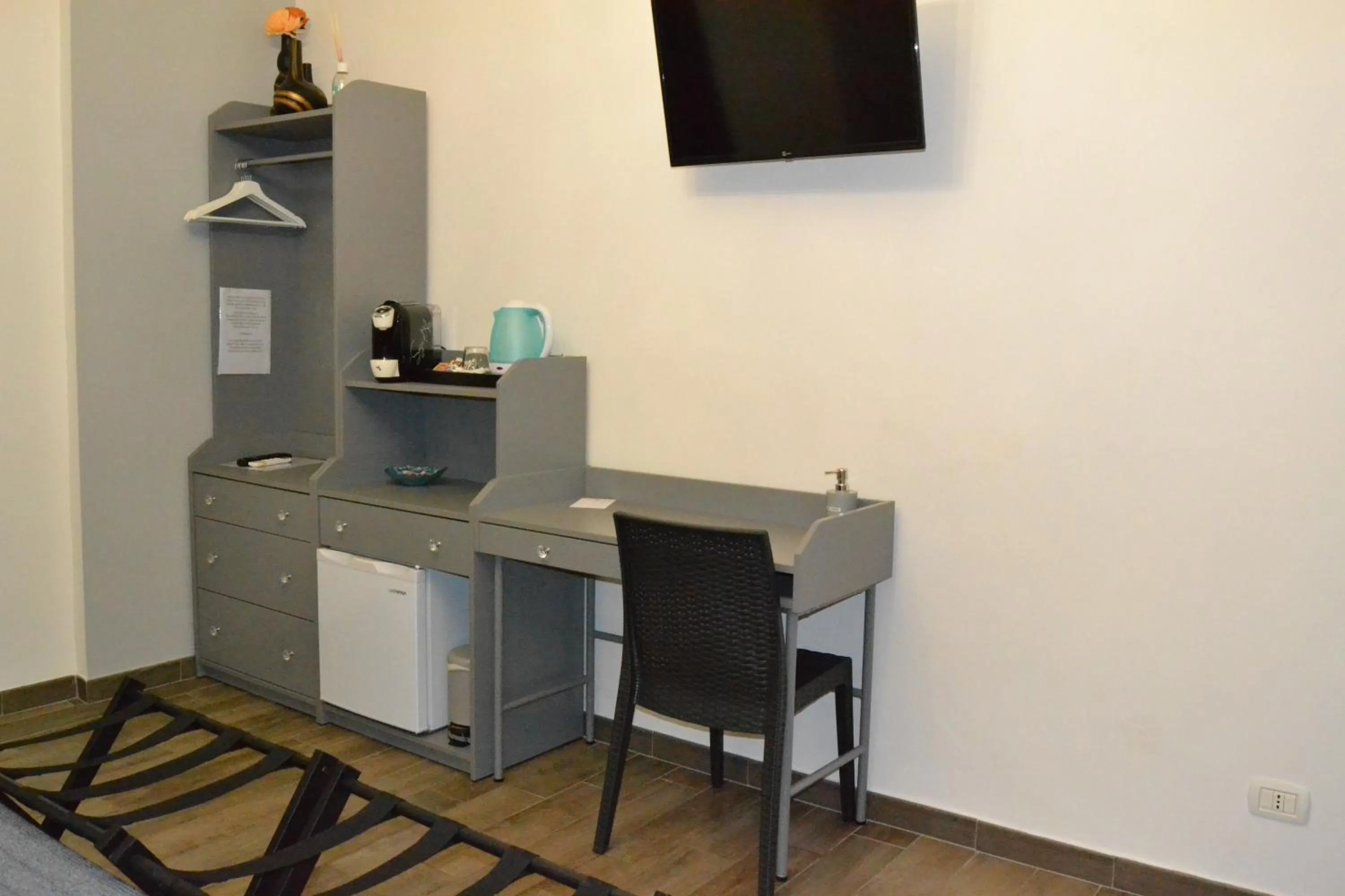 Area and facilities in Karina's Rooms