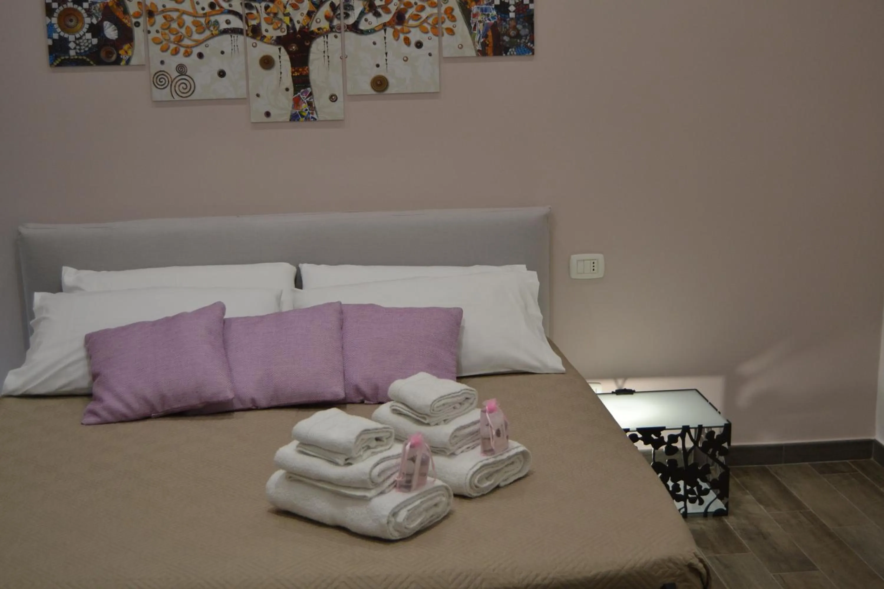 Bed in Karina's Rooms