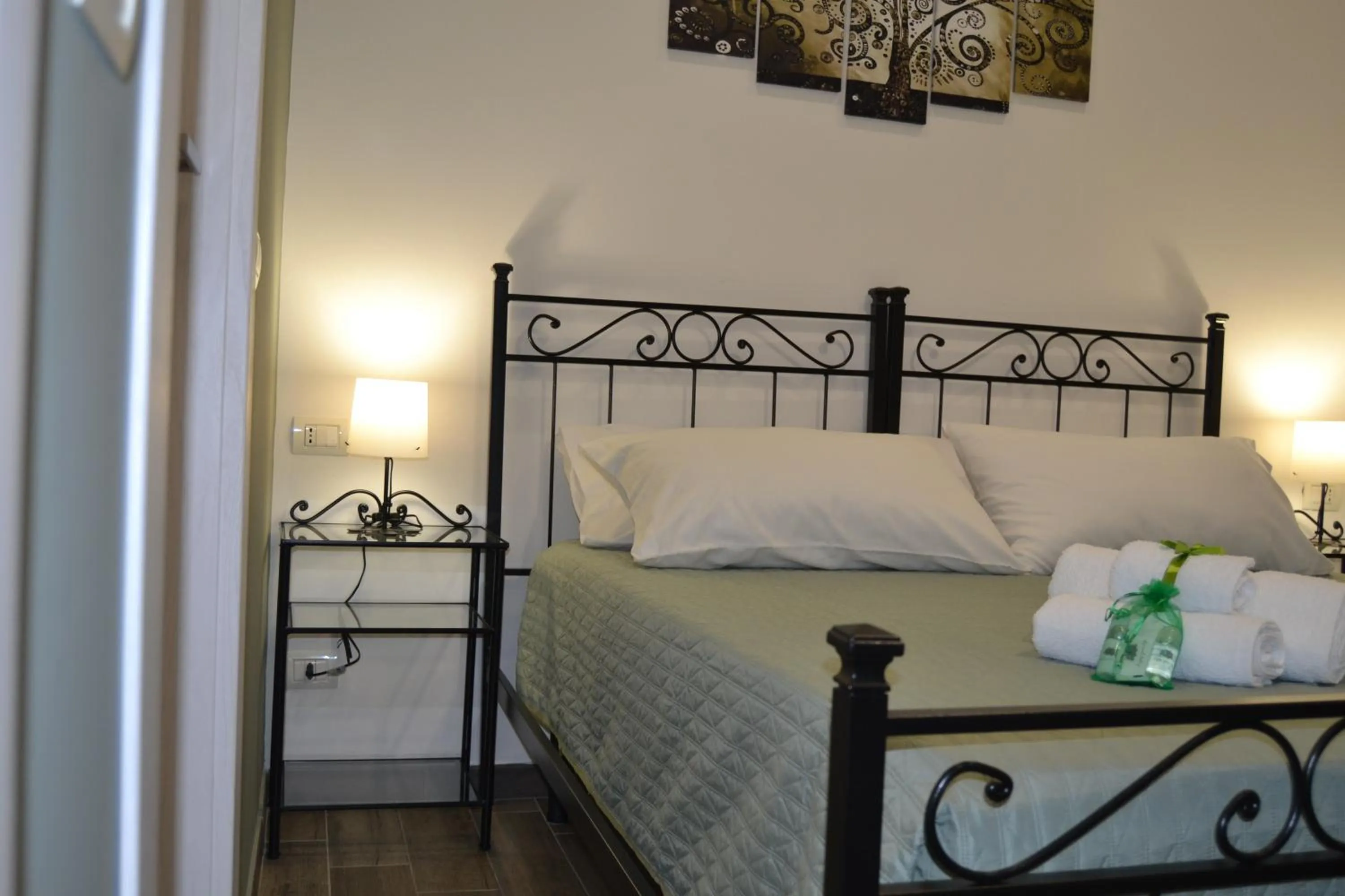 Bedroom, Bed in Karina's Rooms