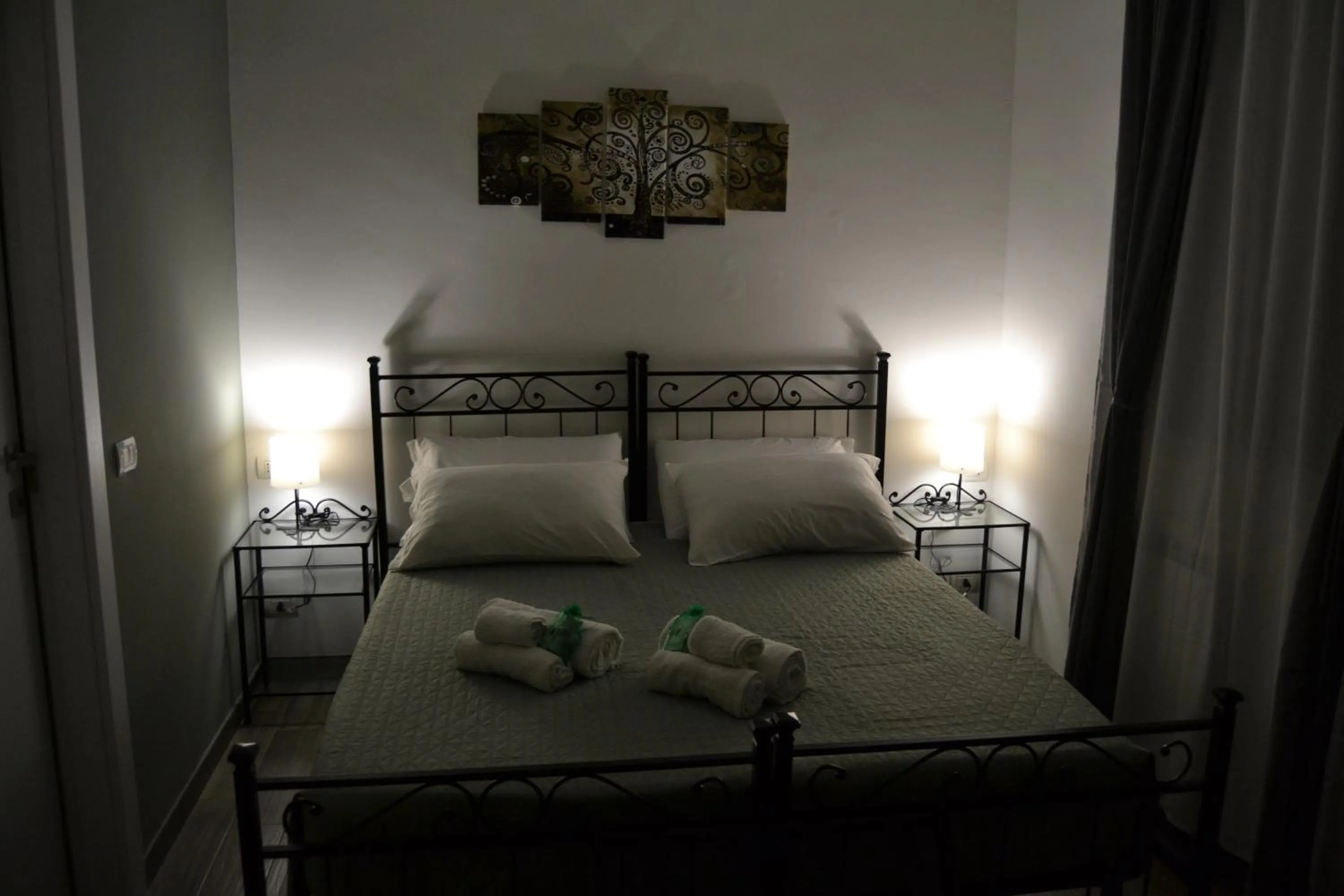 Bed in Karina's Rooms