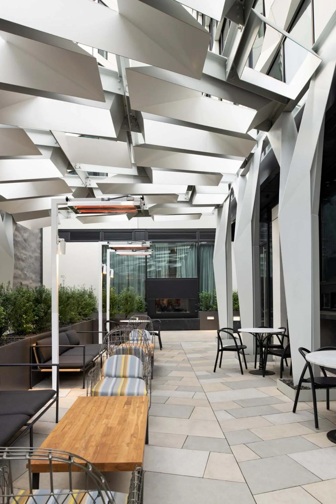 Restaurant/places to eat in The LINE San Francisco