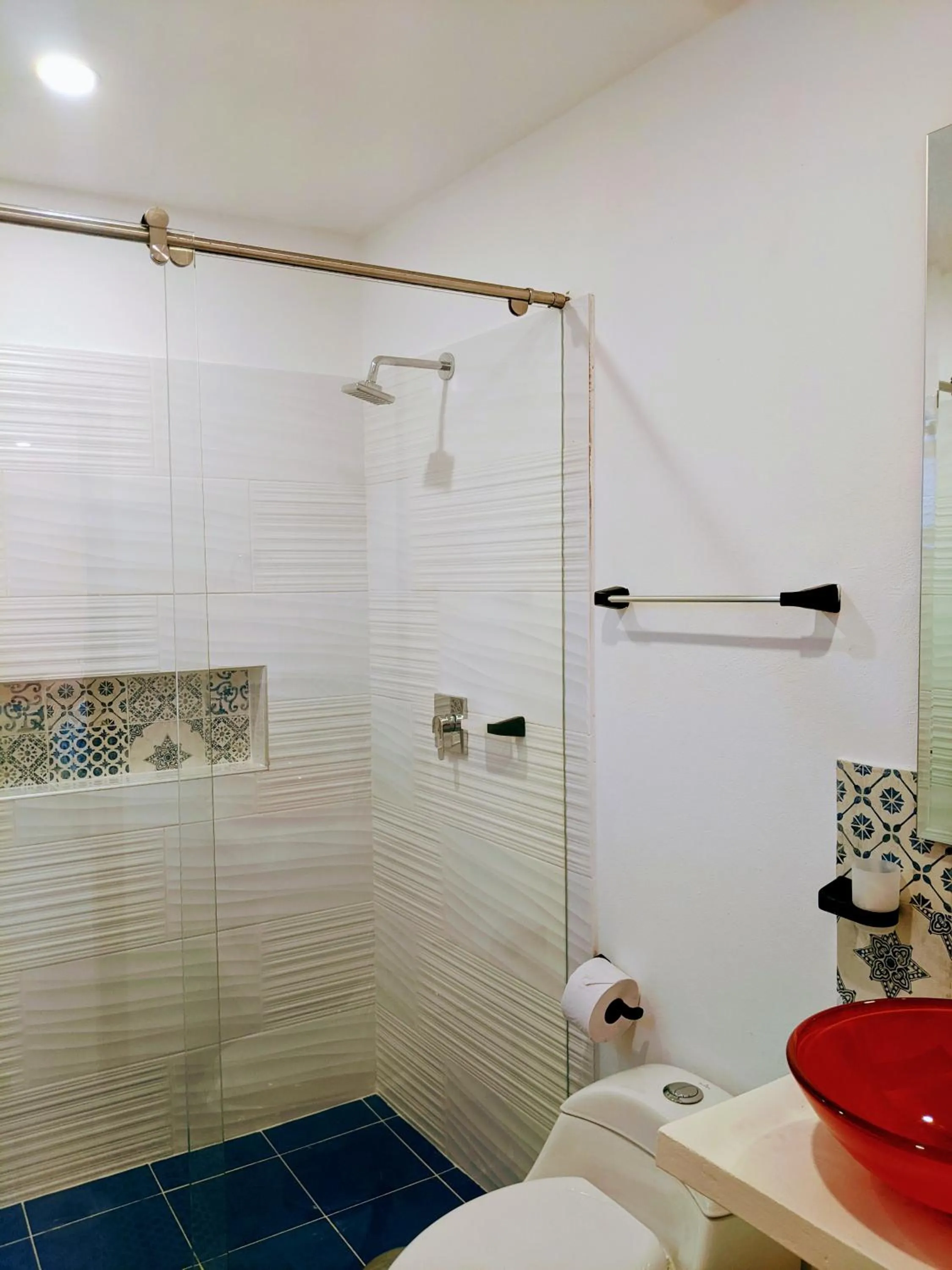 Balcony/Terrace, Bathroom in OFF HOSTEL