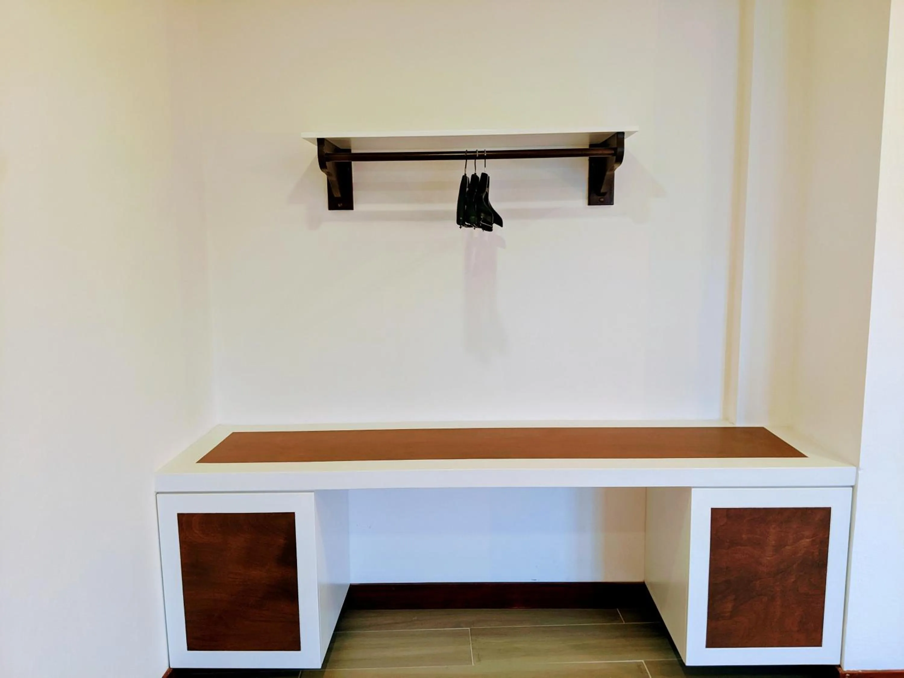 Seating area in OFF HOSTEL