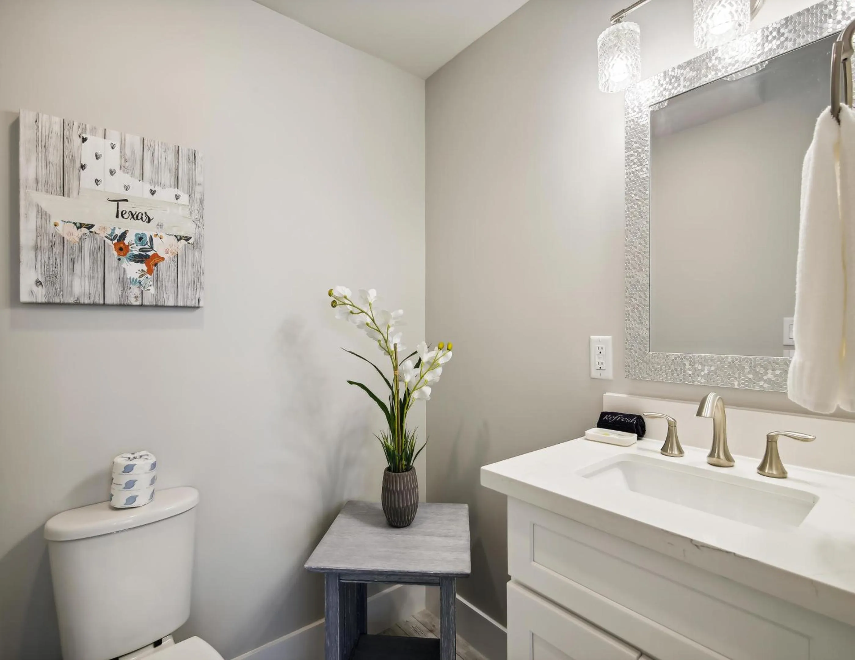 Property building in Pearl of the Sea