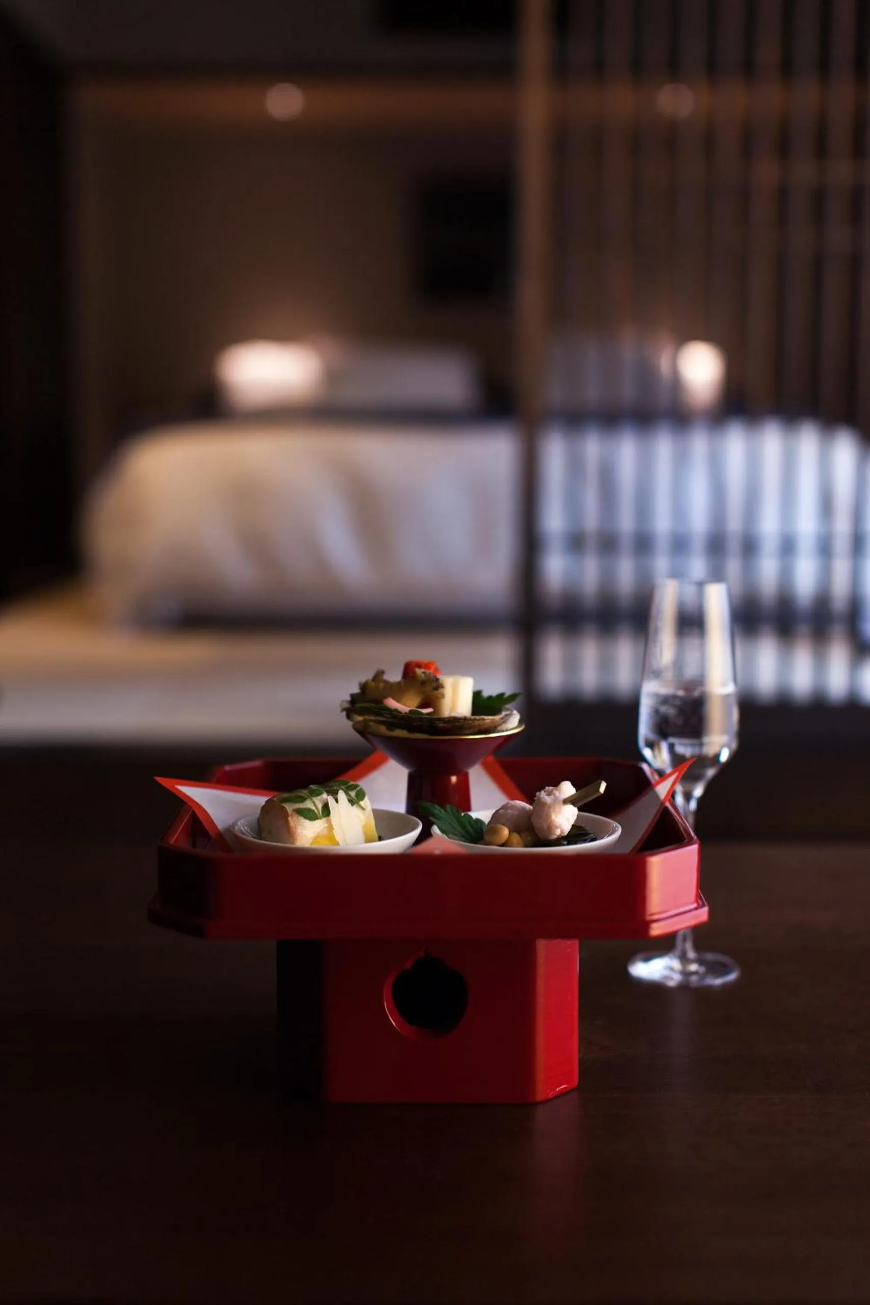 Food in Tsukiyominoza