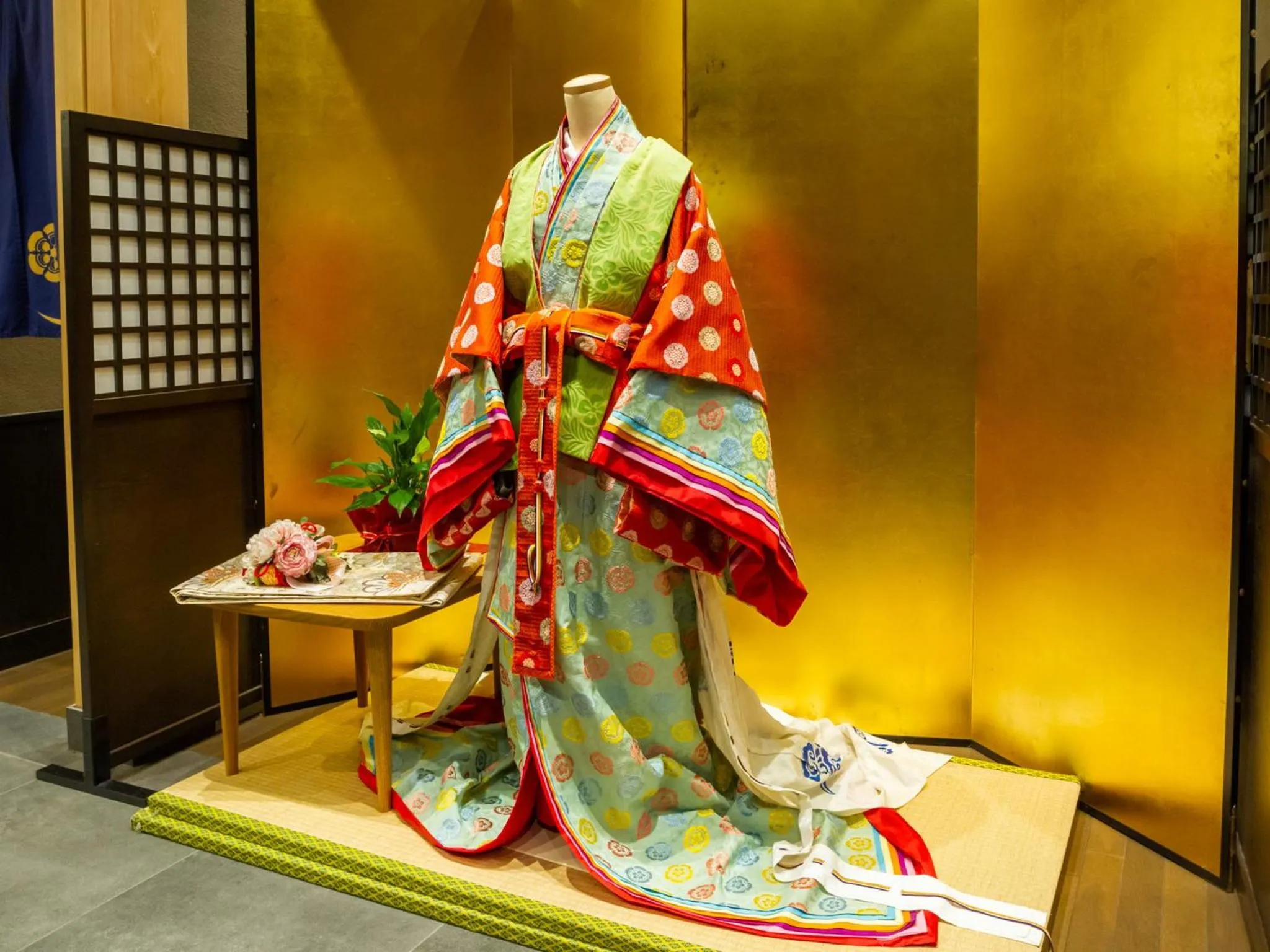 Area and facilities in Tsukiyominoza