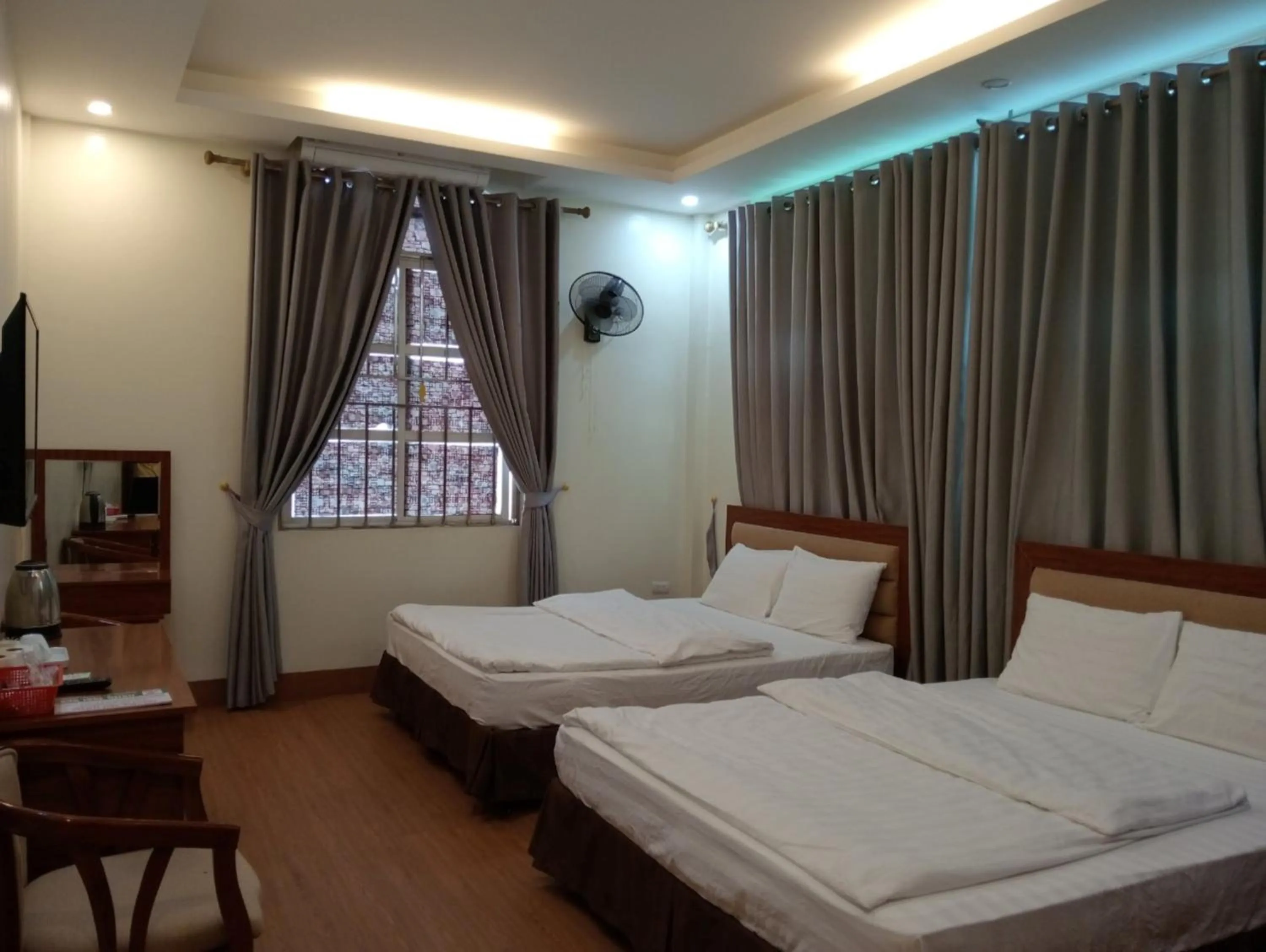 Bedroom, Bed in Hương Sen Hotel Bac Giang