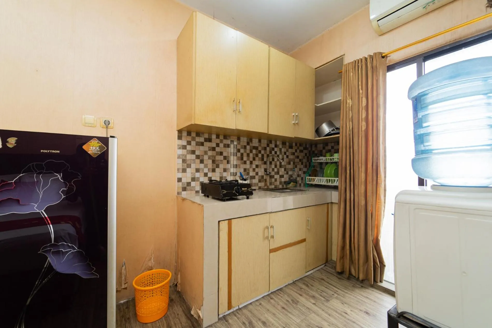 Kitchen or kitchenette in RedLiving Apartemen Gateway Cicadas - DB Room