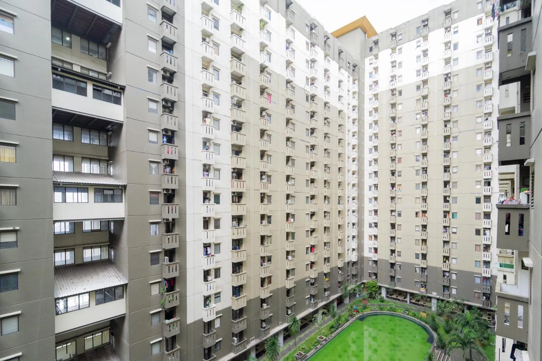 Property building in RedLiving Apartemen Gateway Cicadas - DB Room