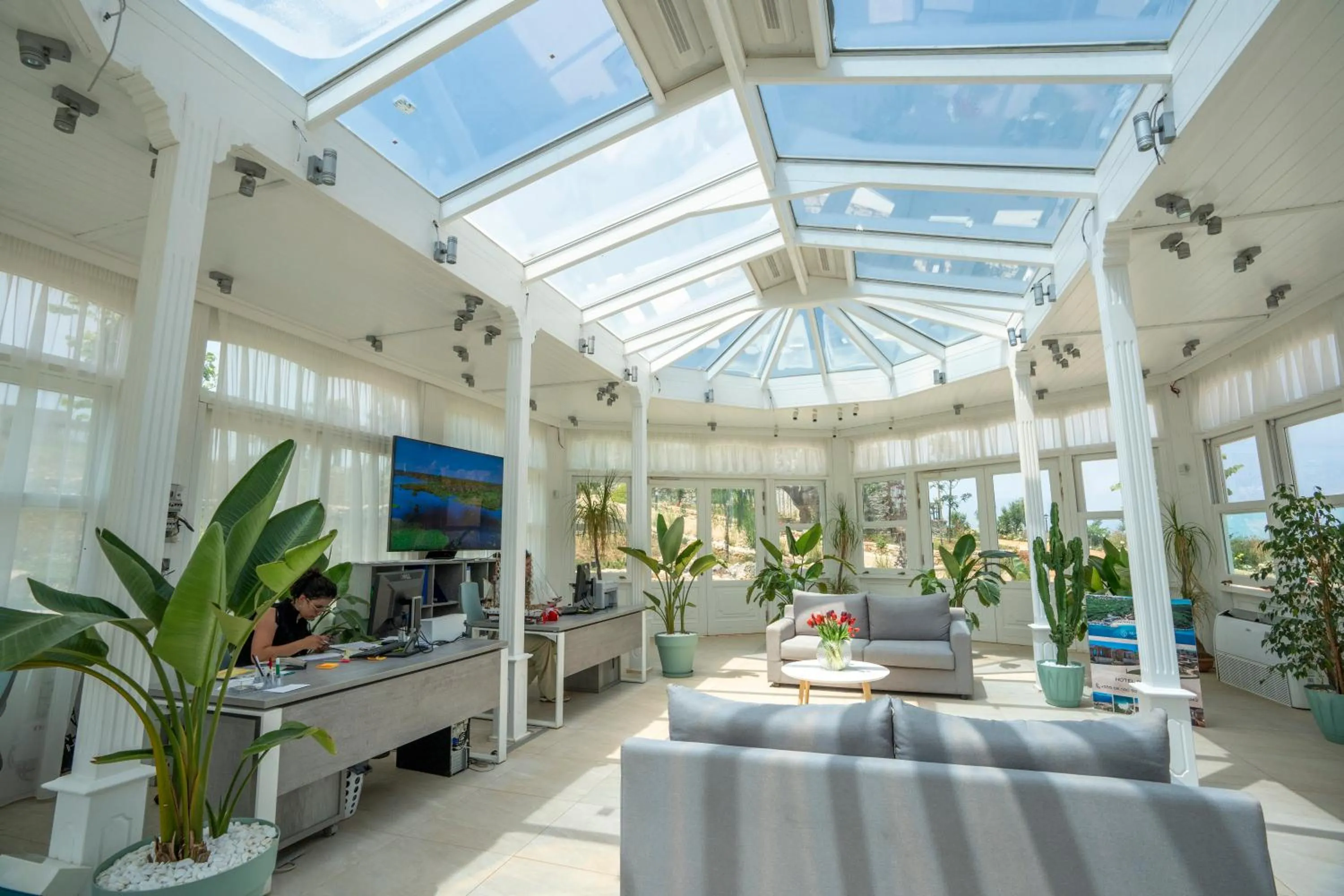 Facade/entrance in Arameras Beach Resort