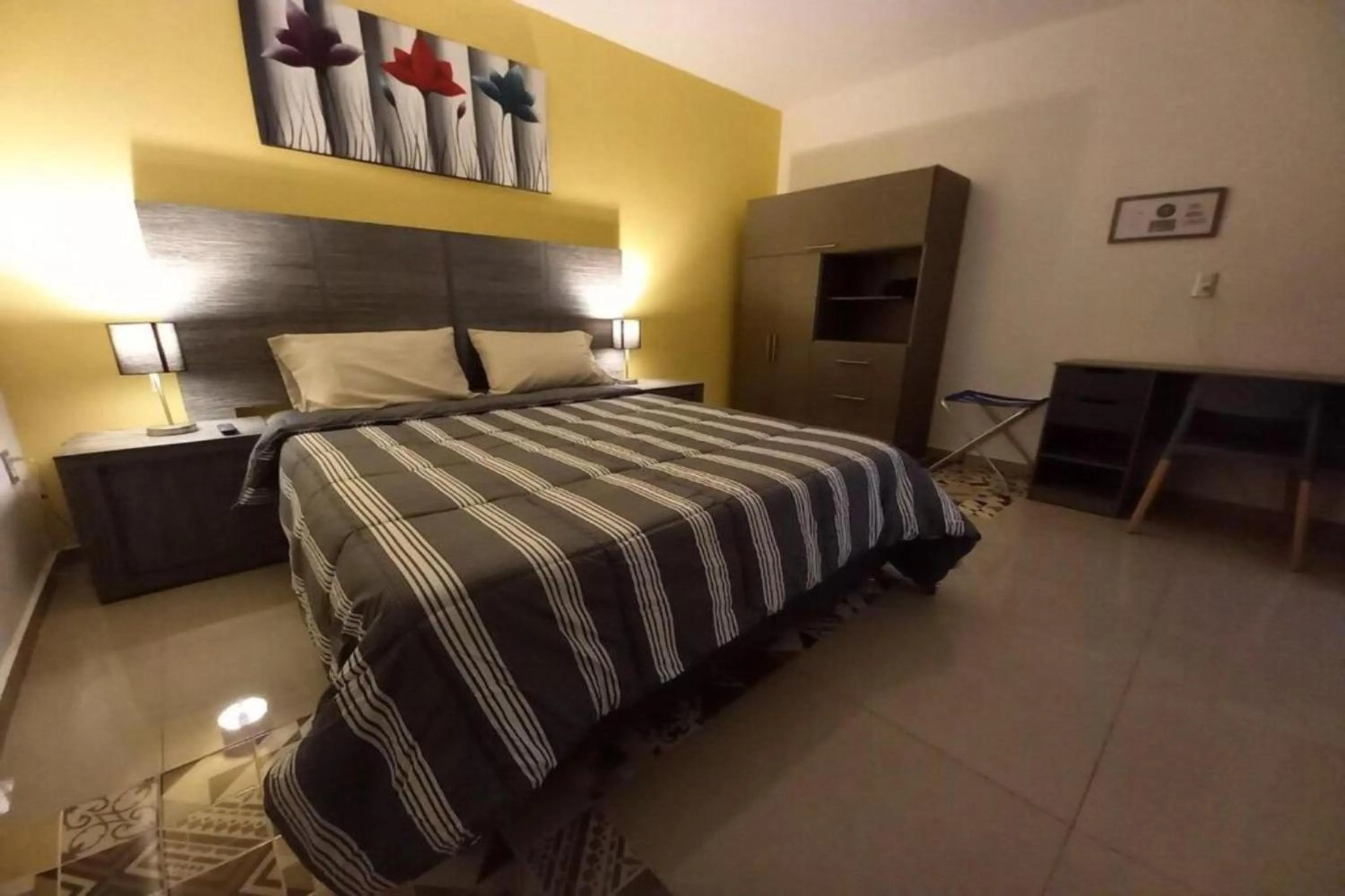 Bedroom, Bed in Capital O Tu Estancia