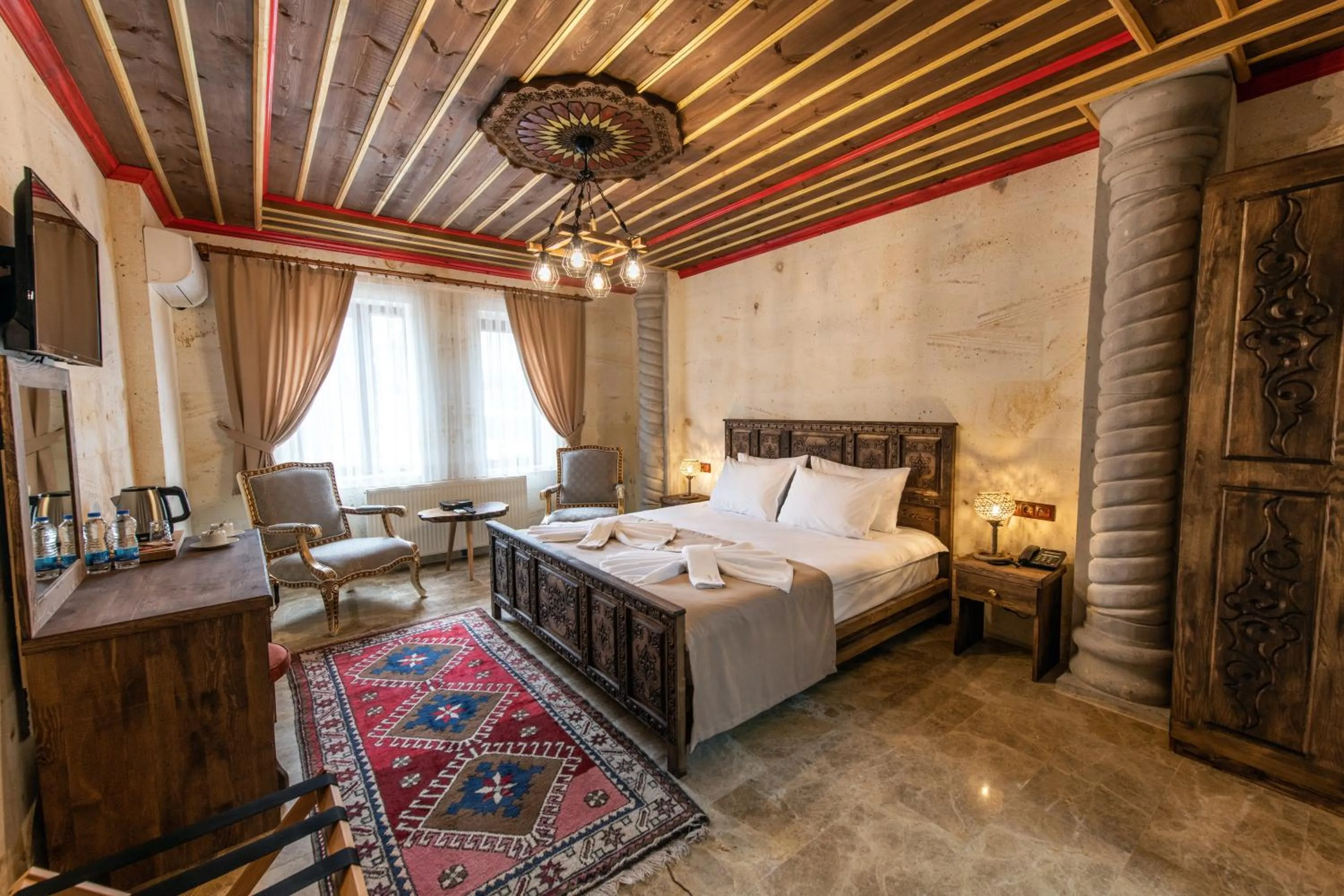 Photo of the whole room, Bed in Volare Stone Hotel