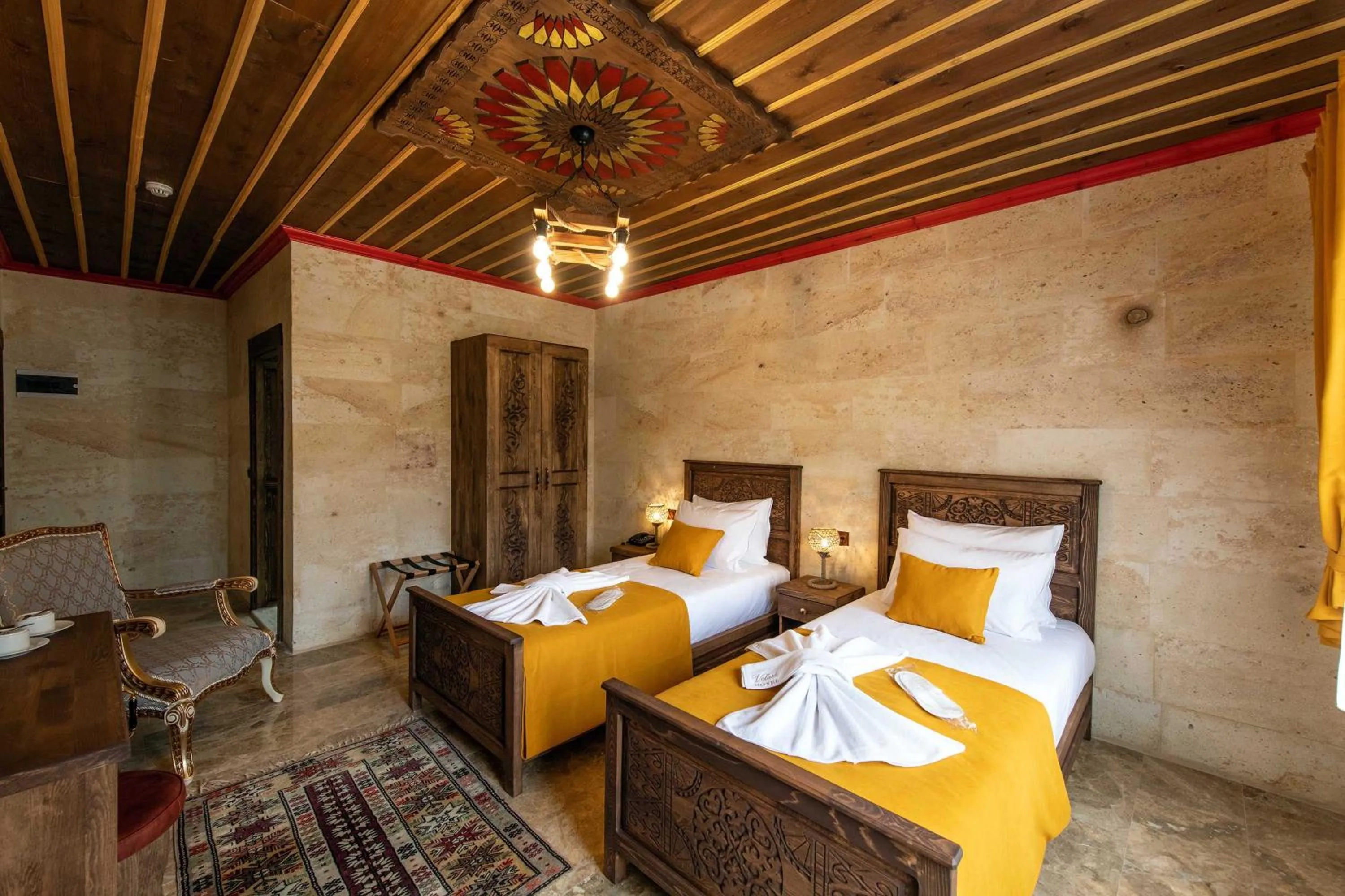 Photo of the whole room, Bed in Volare Stone Hotel