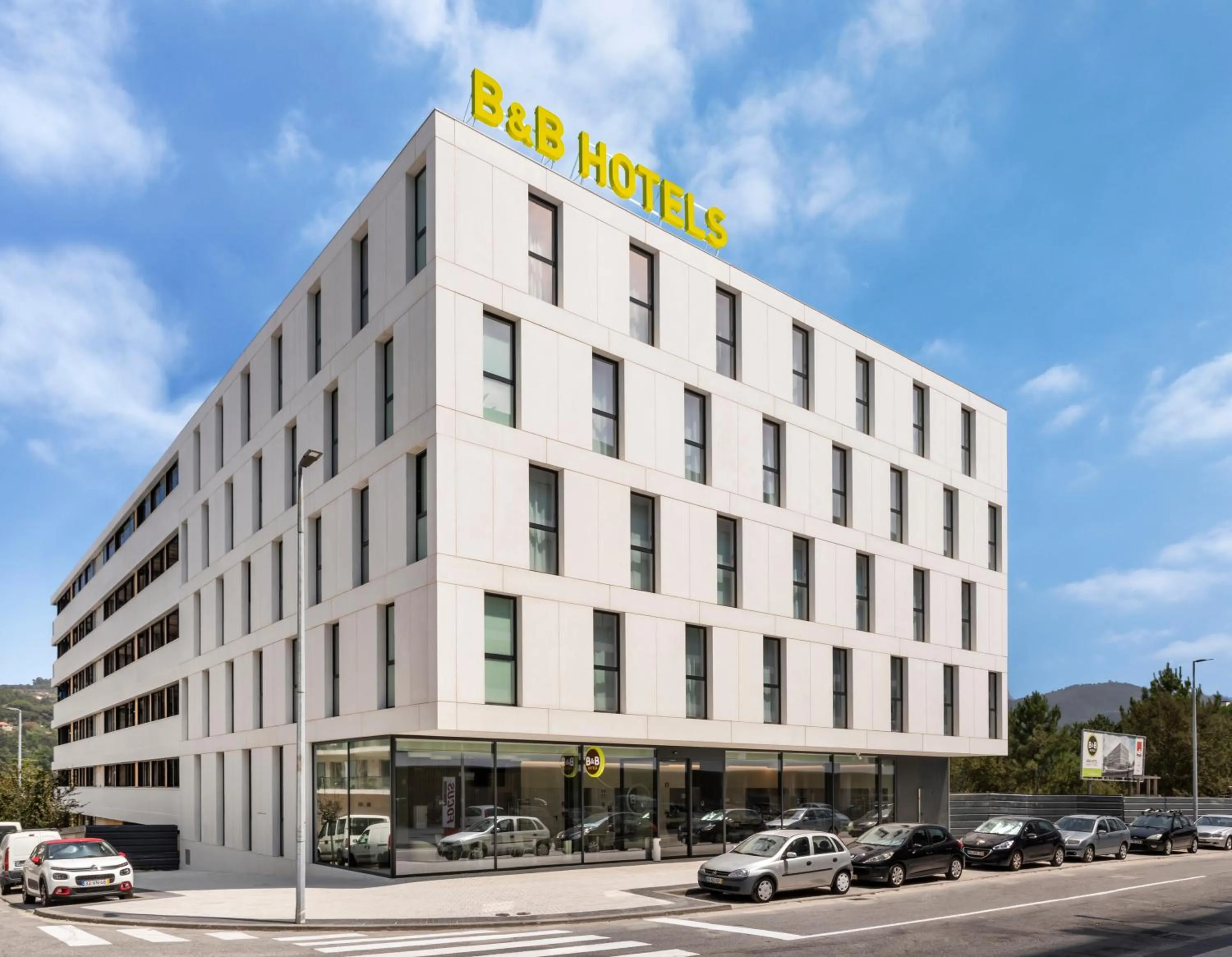 Property building in B&B HOTEL Santo Tirso