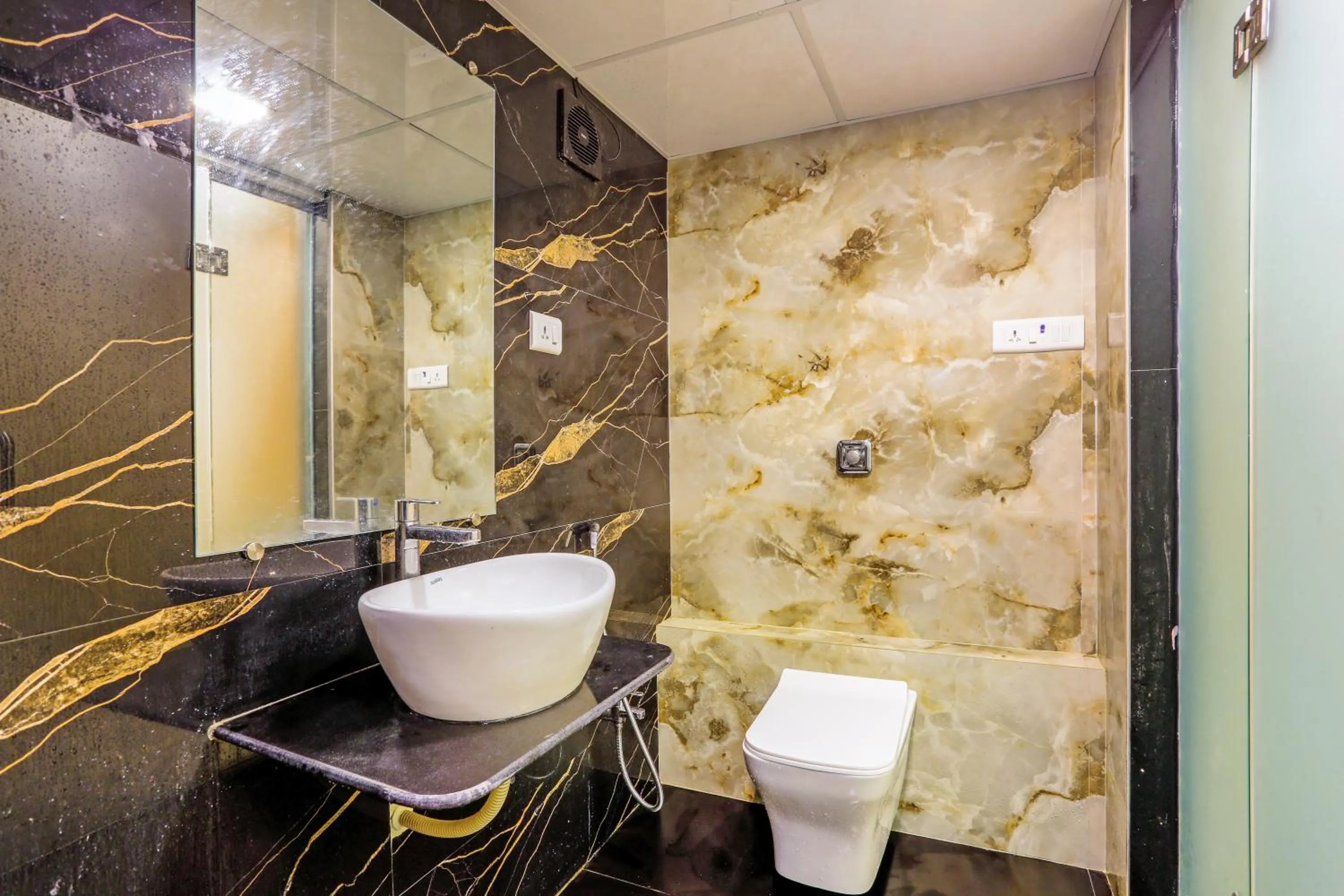 Hotel BKC Corporate Inn