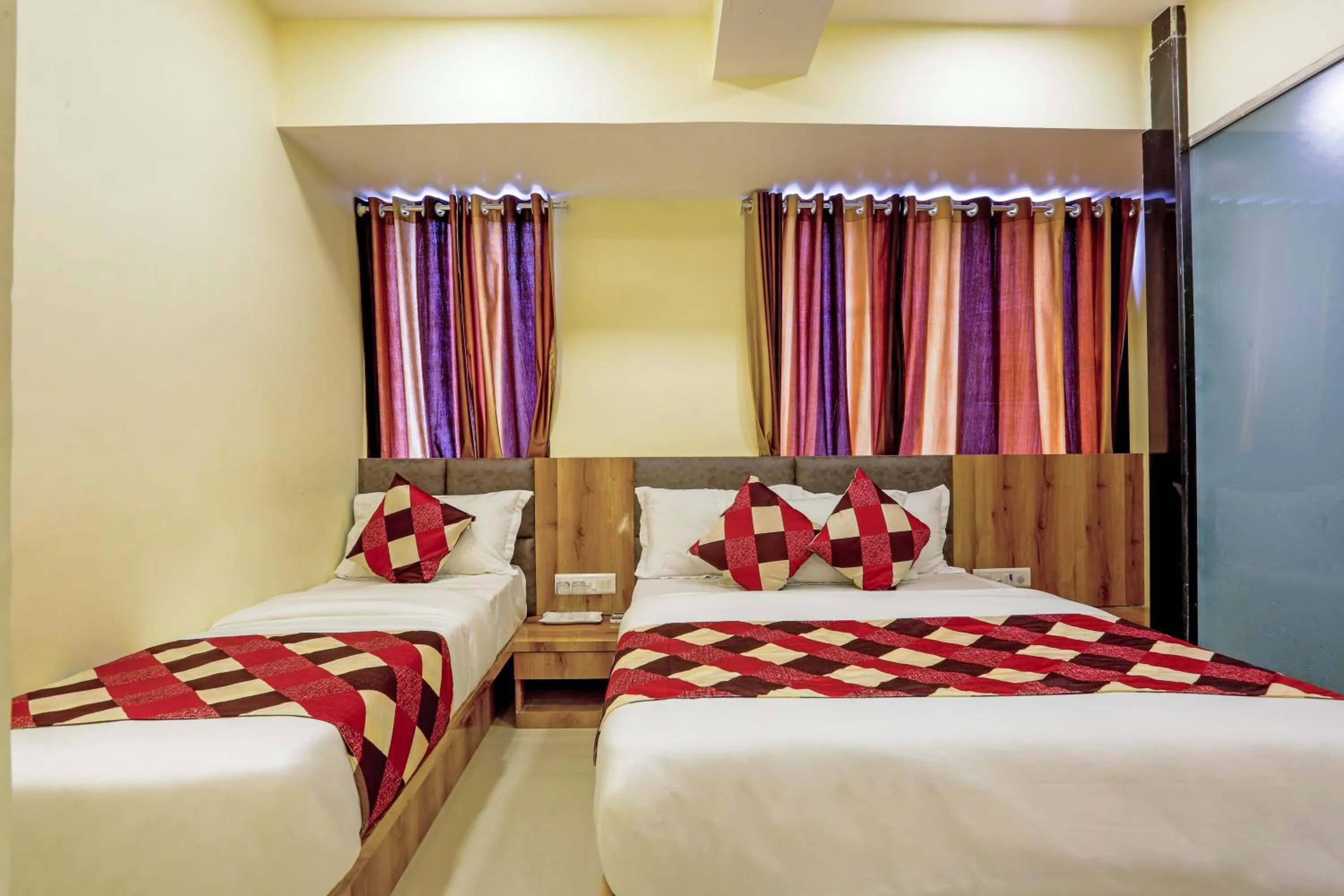 Bed in Hotel BKC Corporate Inn