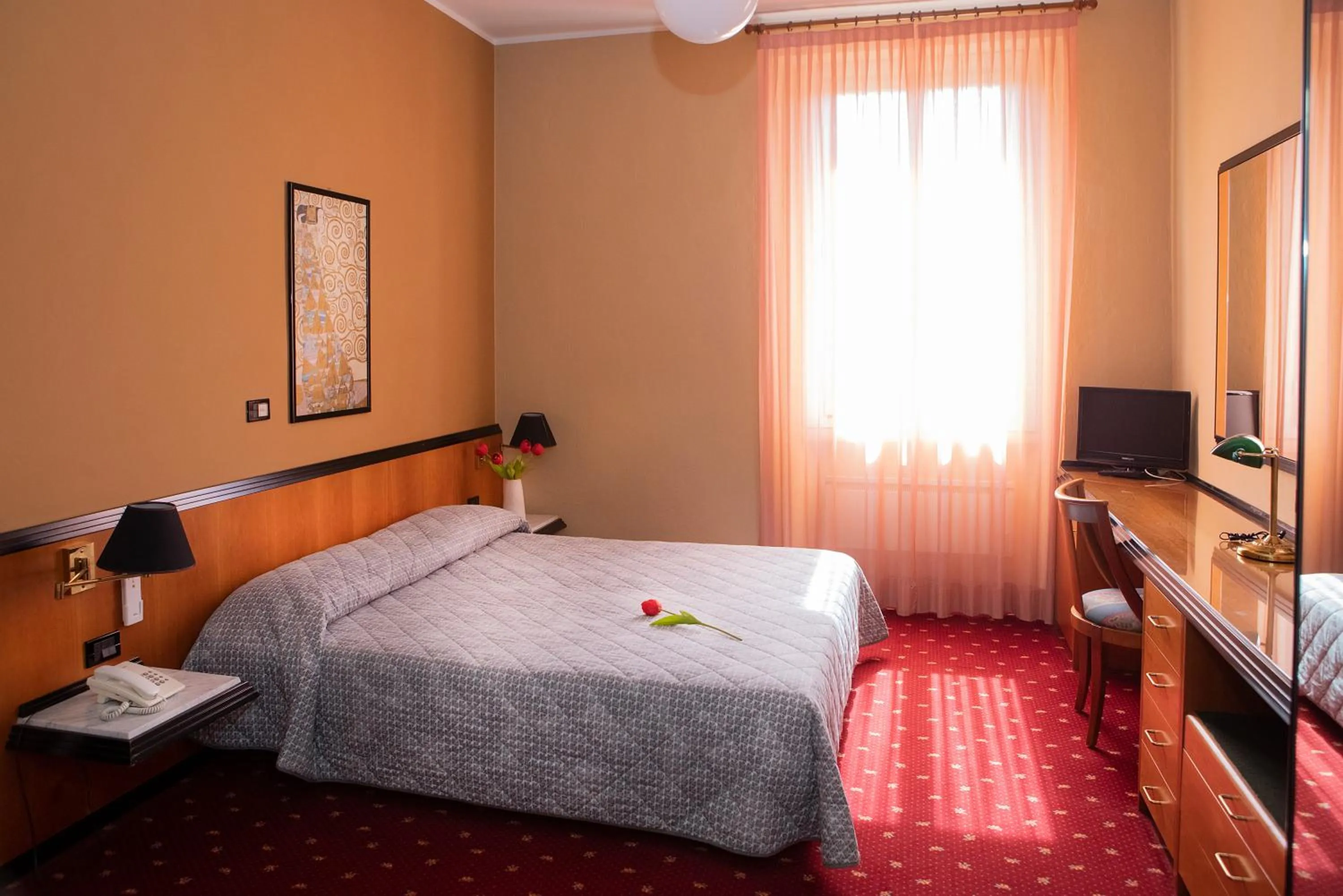 Bedroom, Bed in Hotel Milano Pool & Garden