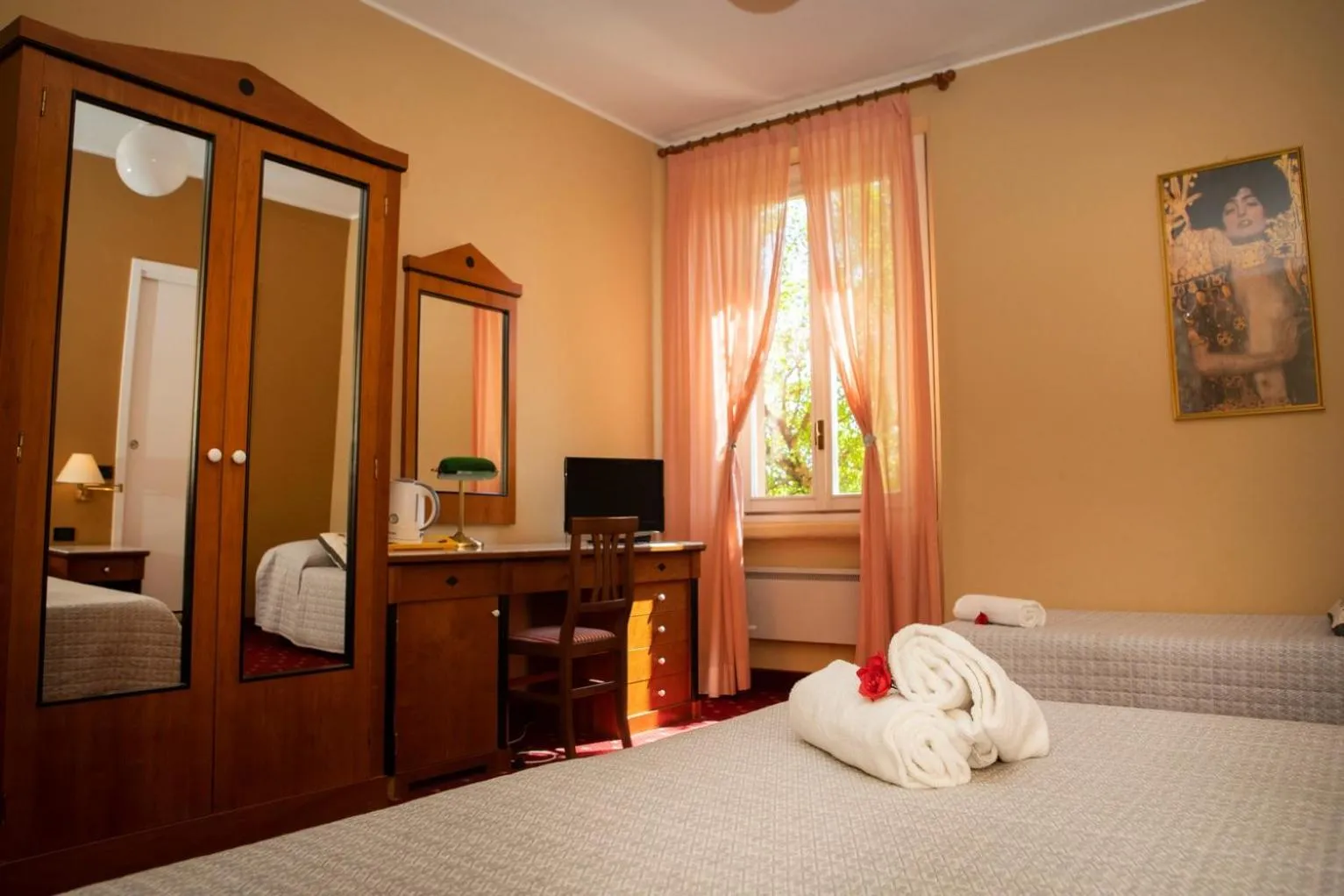 Bedroom, Bed in Hotel Milano Pool & Garden