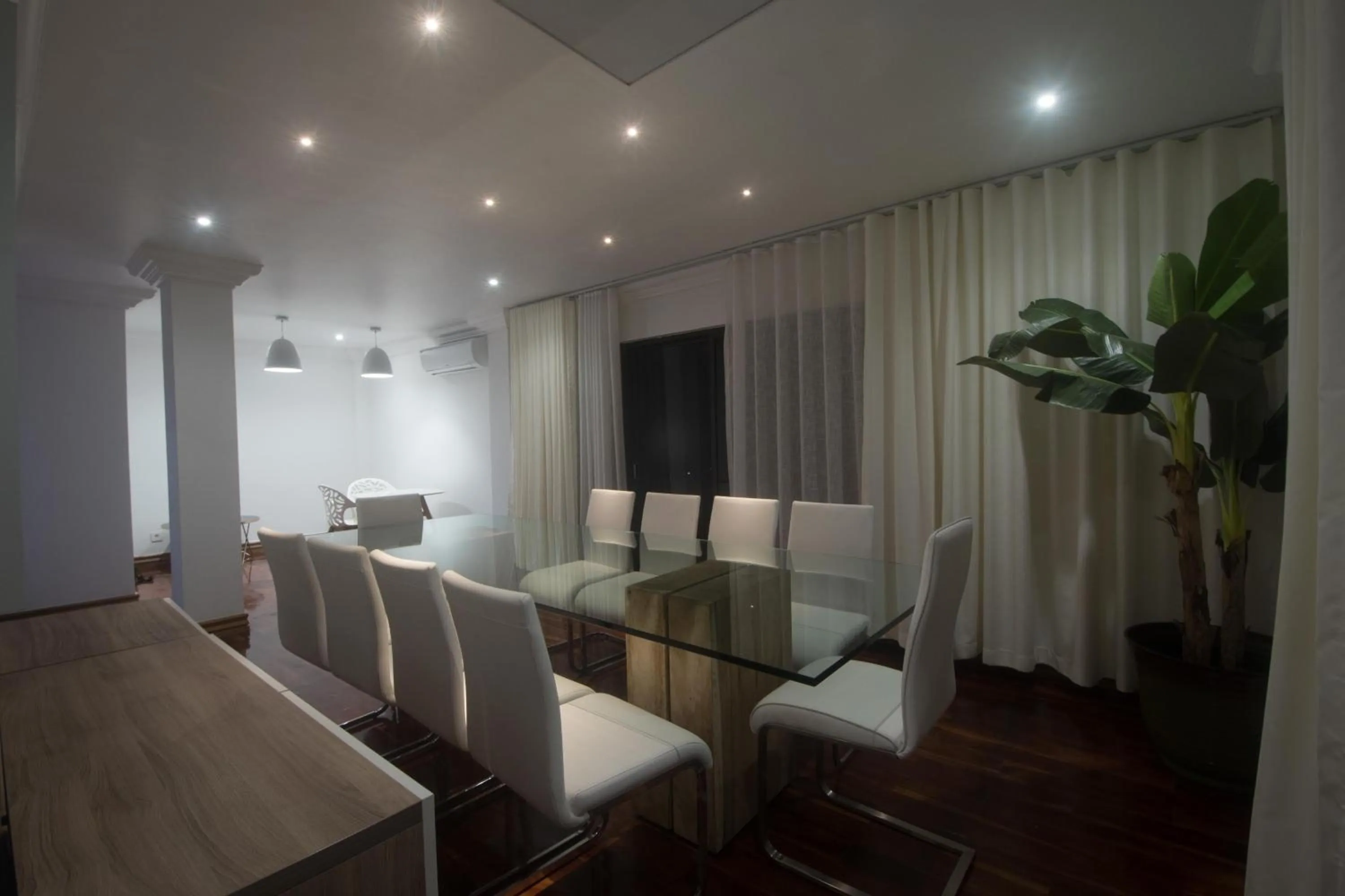 Dining area in WDC APARTHOTEL - BUEA