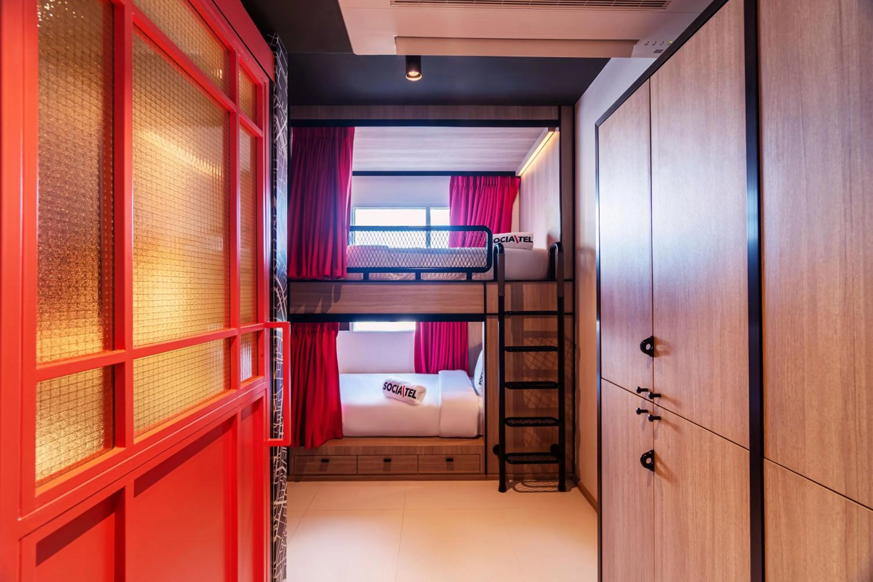 Bed in SocialTel Koh Samui