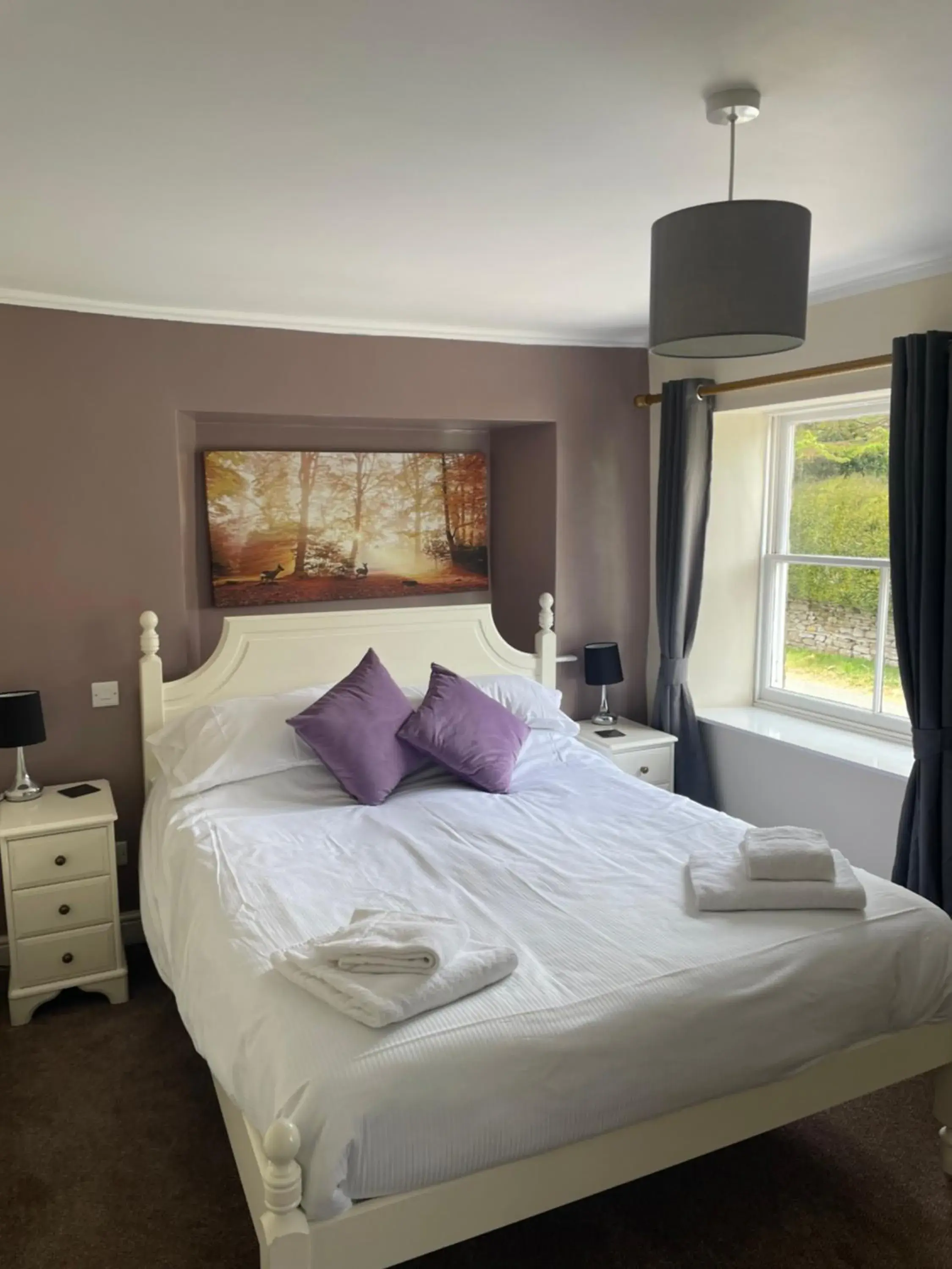 Superior King Room in The Foresters Arms Superior King Room in The Foresters Arms