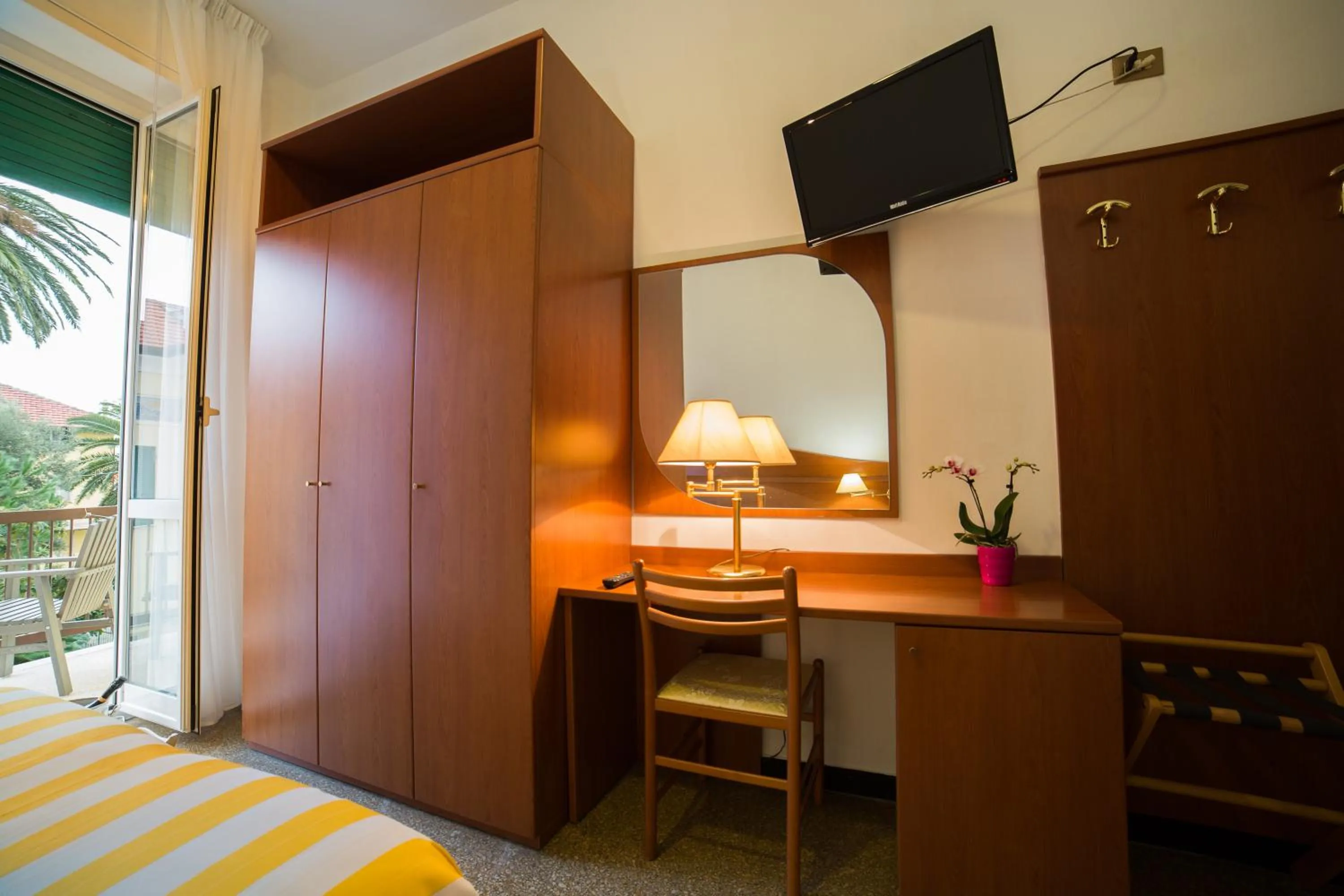 Photo of the whole room, Bed in Hotel Villa Gloria