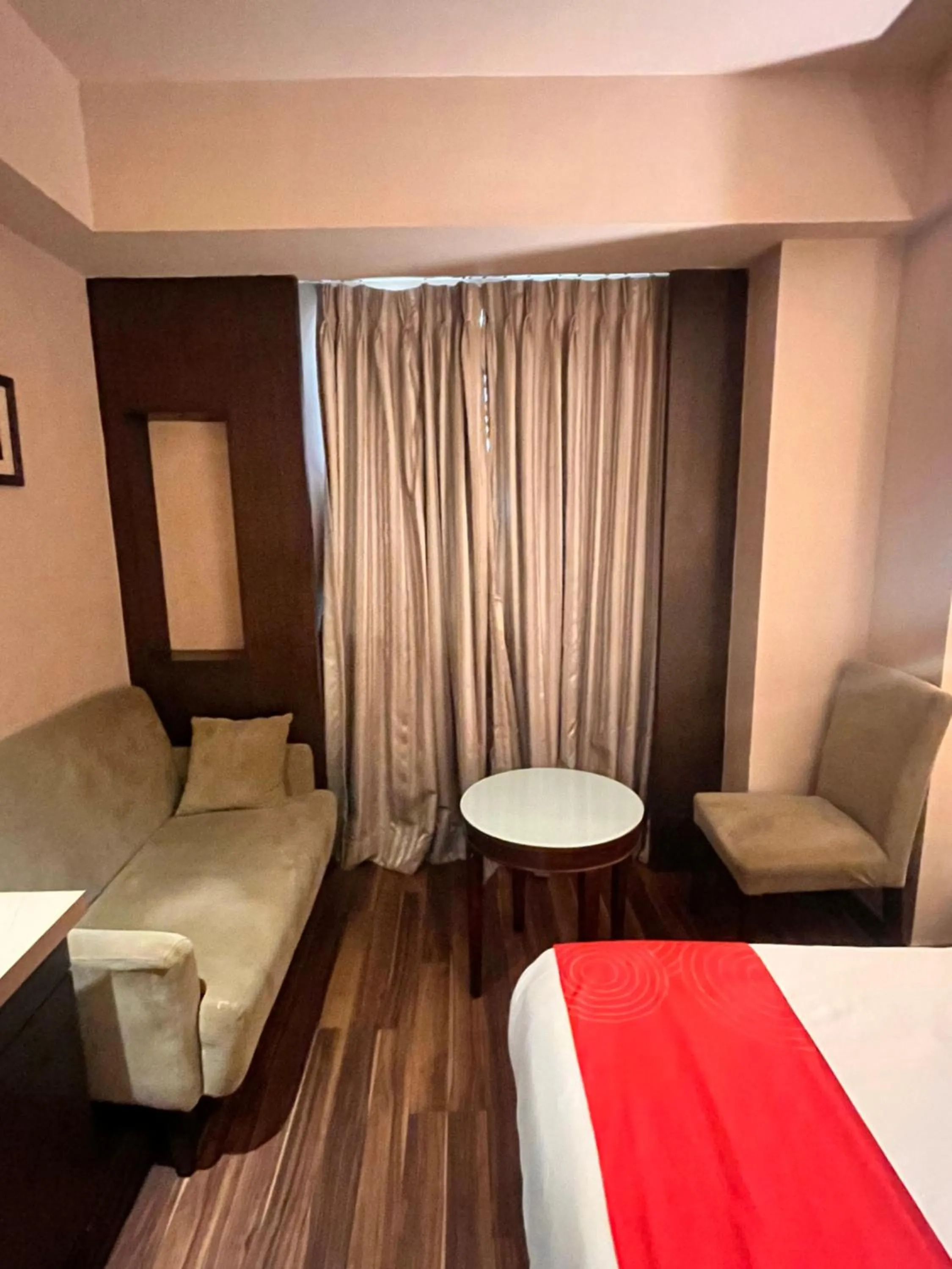 Photo of the whole room, Bed in Krios Hotel - Near SG Highway, Ahmedabad