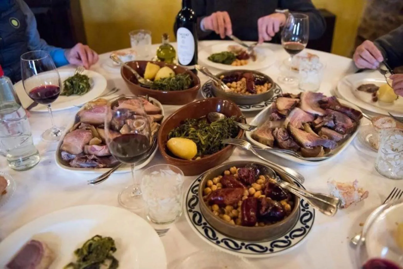 Restaurant/places to eat in Pazo de Bendoiro