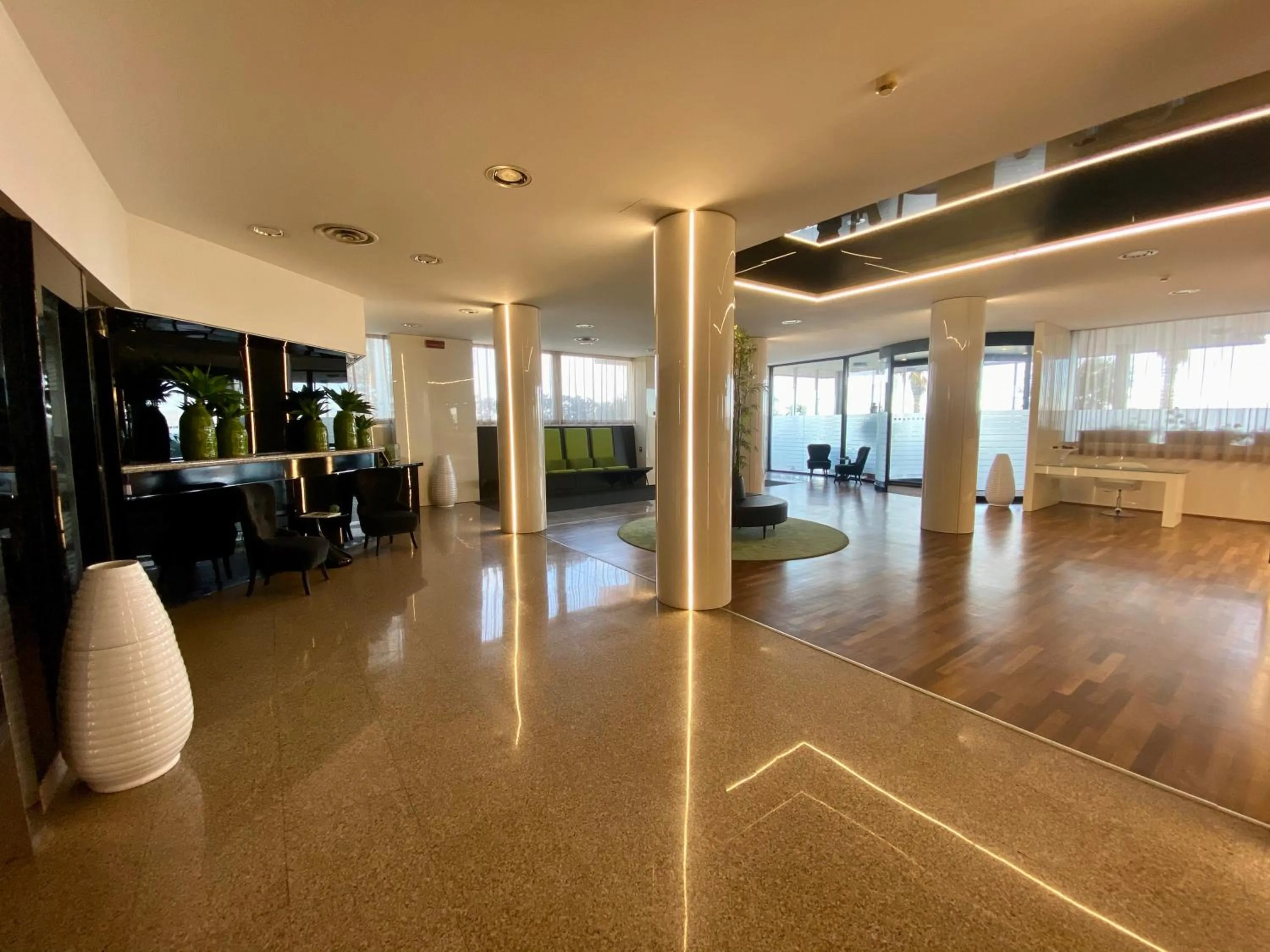 Lobby or reception in Barion Hotel & Congressi