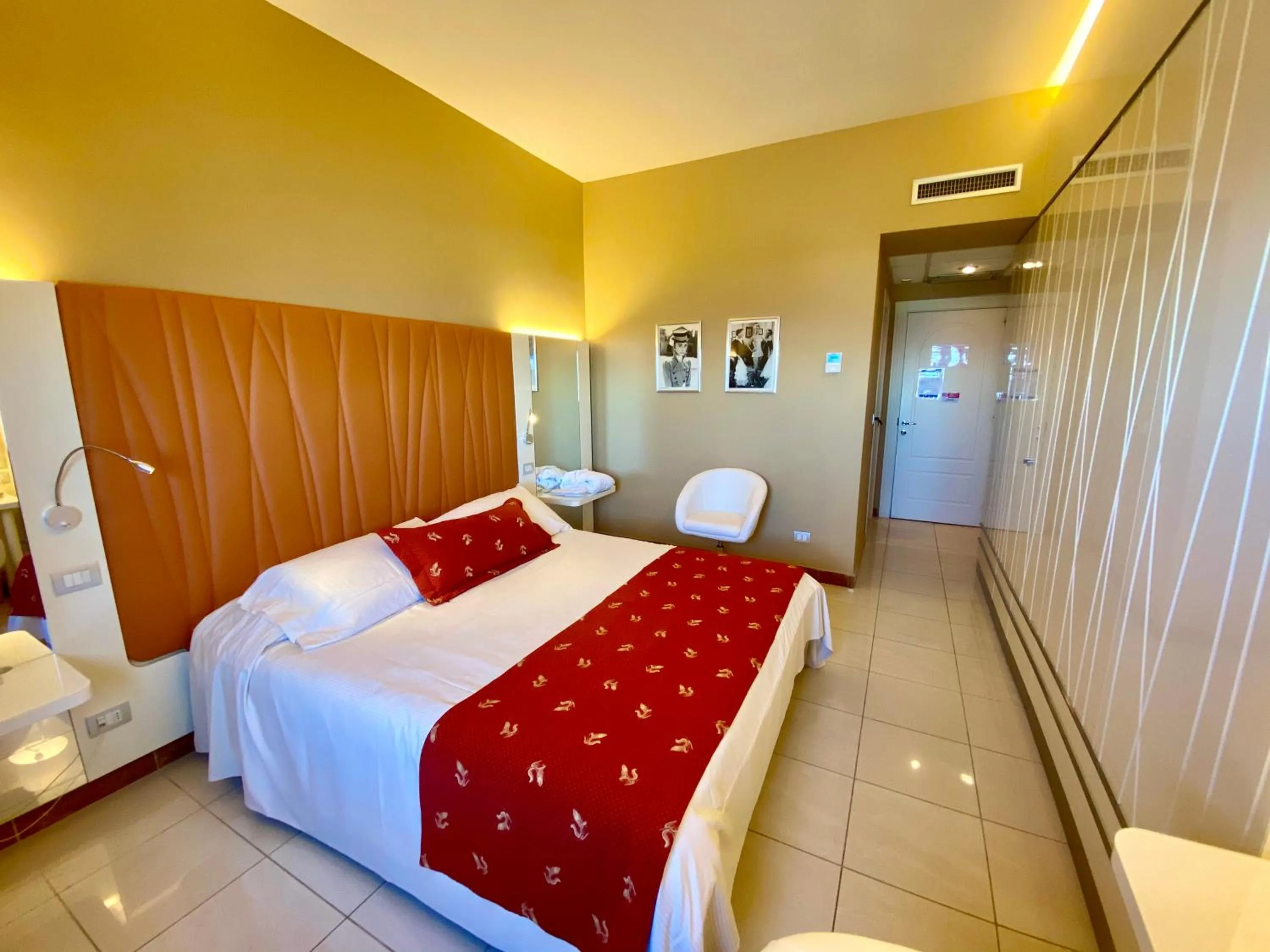 Bedroom, Bed in Barion Hotel & Congressi