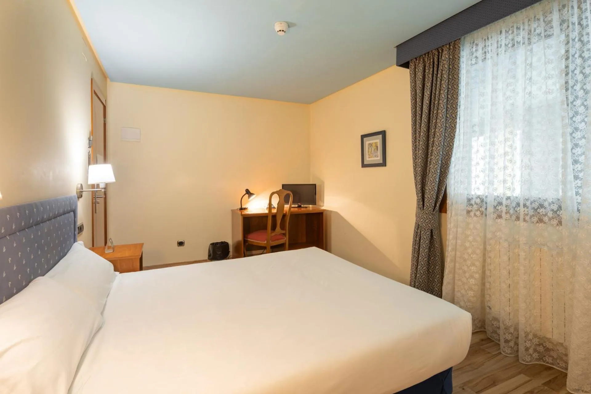 Bed in Hotel Alda Lalín