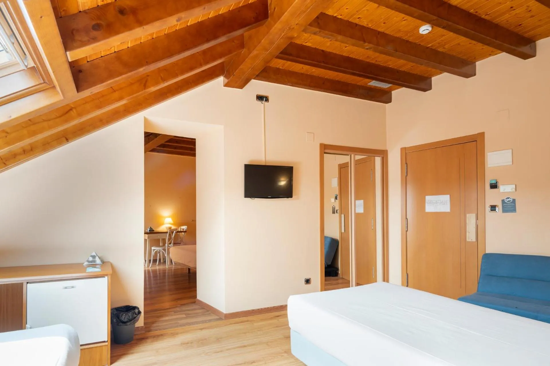 Photo of the whole room, Bed in Hotel Alda Lalín