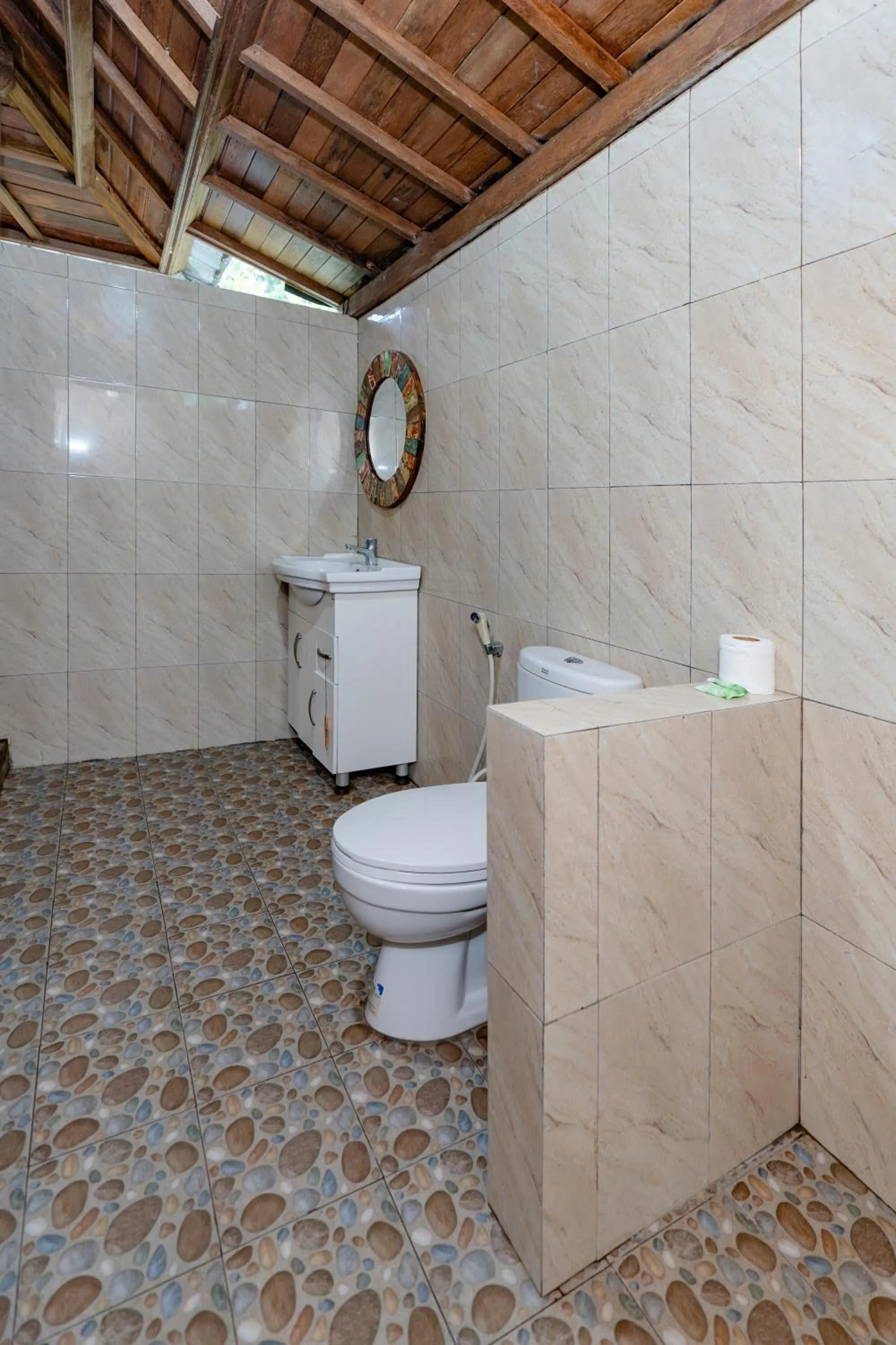 Bathroom in Raira Villas Lembongan by ABM