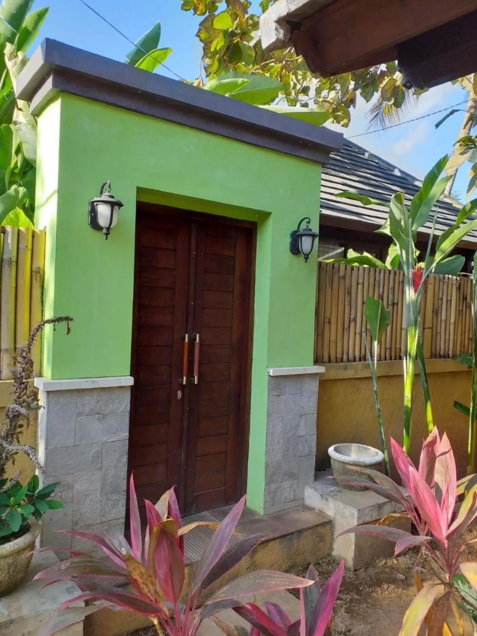 Facade/entrance in Raira Villas Lembongan by ABM