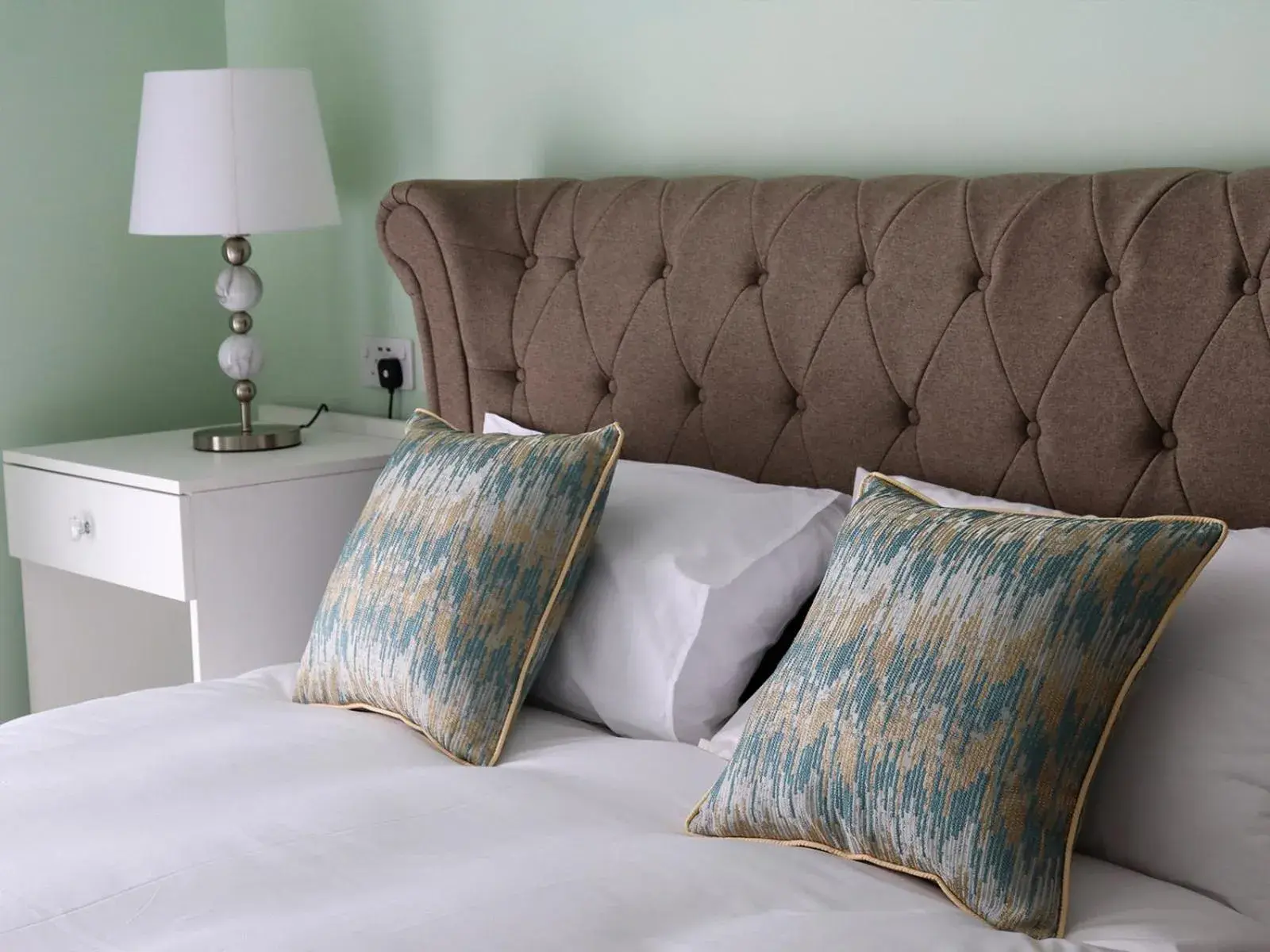 Double Room - Disability Access in 100 Boutique Living Double Room - Disability Access in 100 Boutique Living