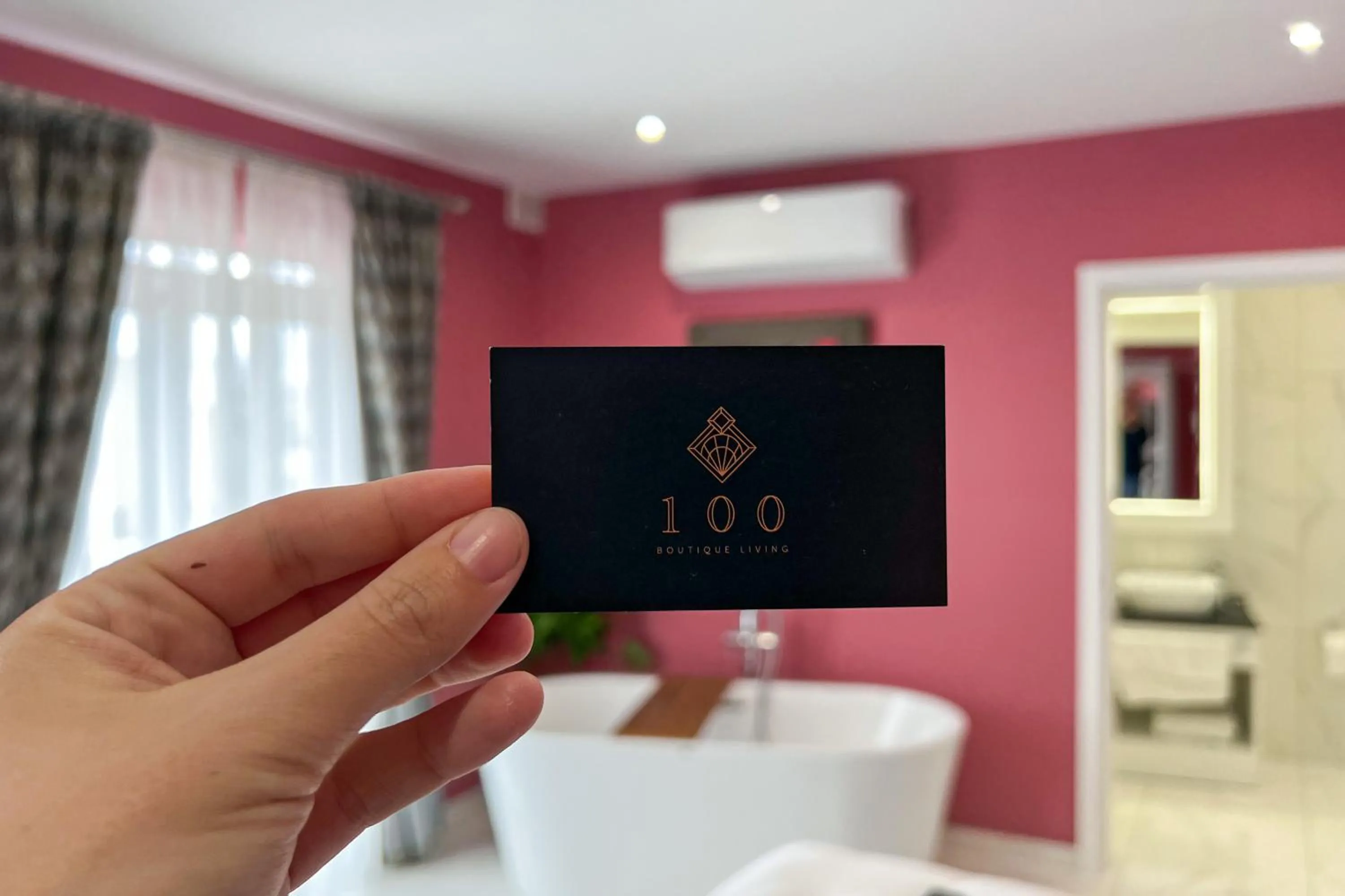 Bedroom, Bed in 100 Boutique Living