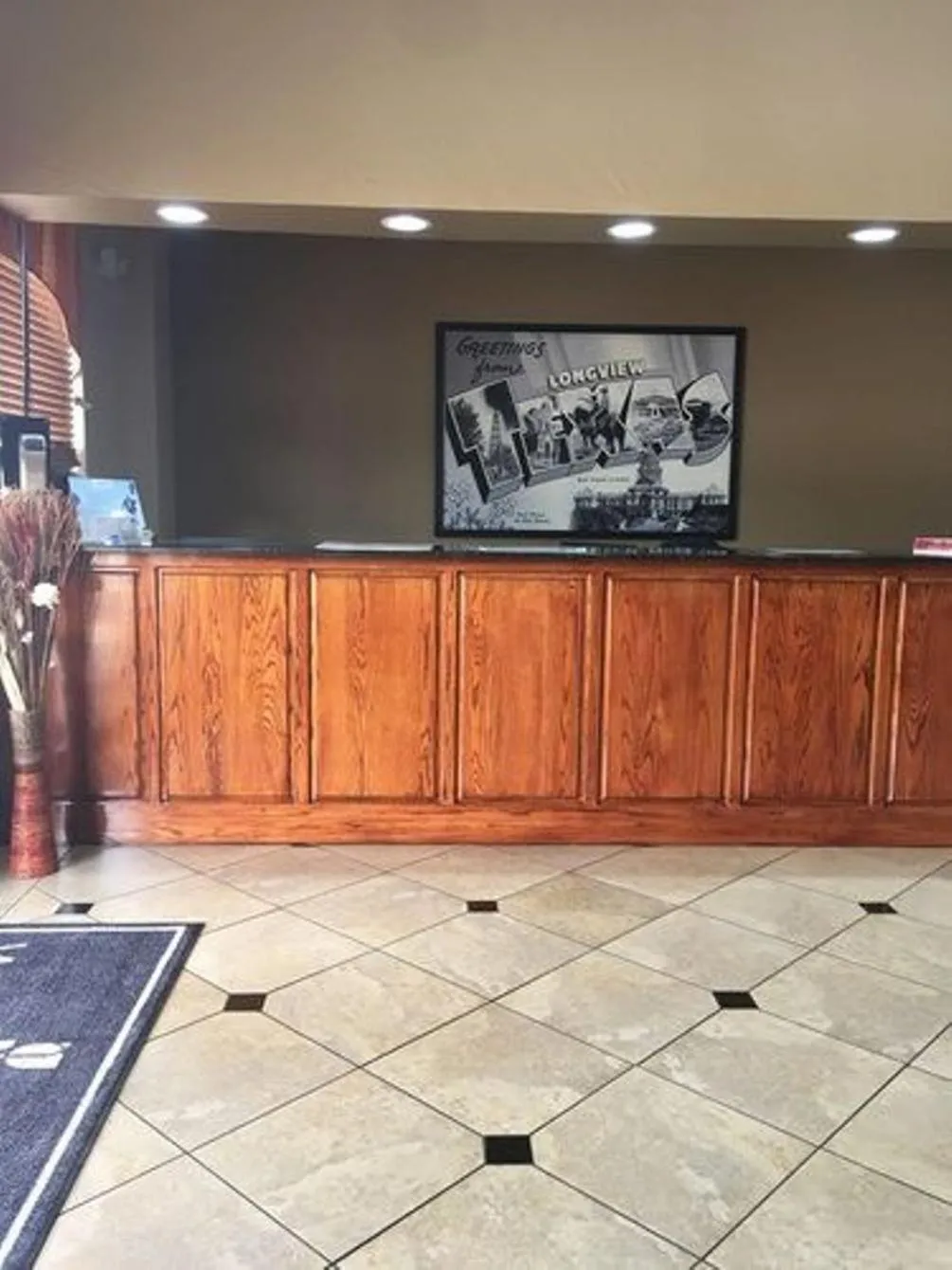 Lobby or reception in Super 8 by Wyndham Longview/North