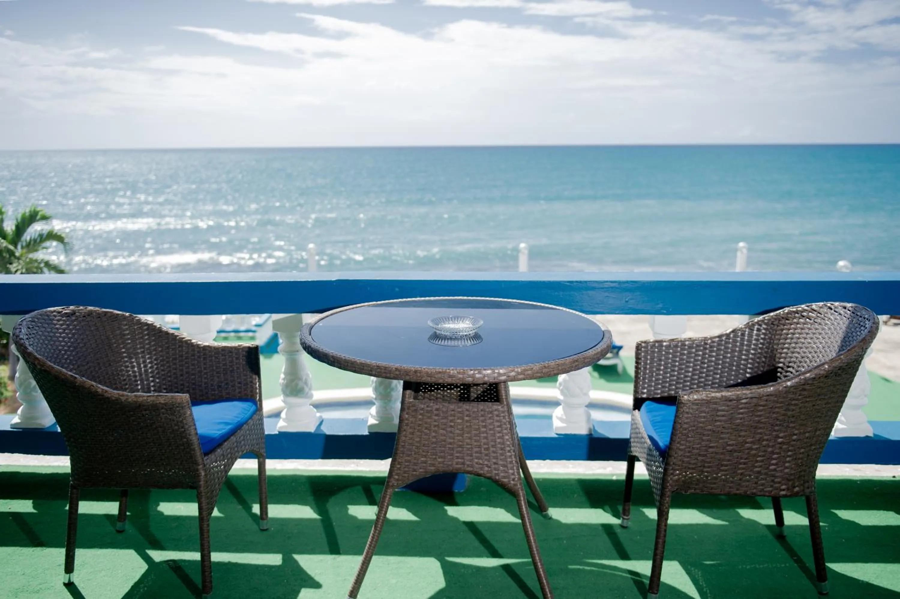 Beyond Sunset Resort & Villas