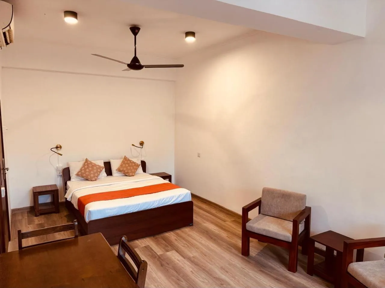 Bedroom, Bed in CityRest Fort