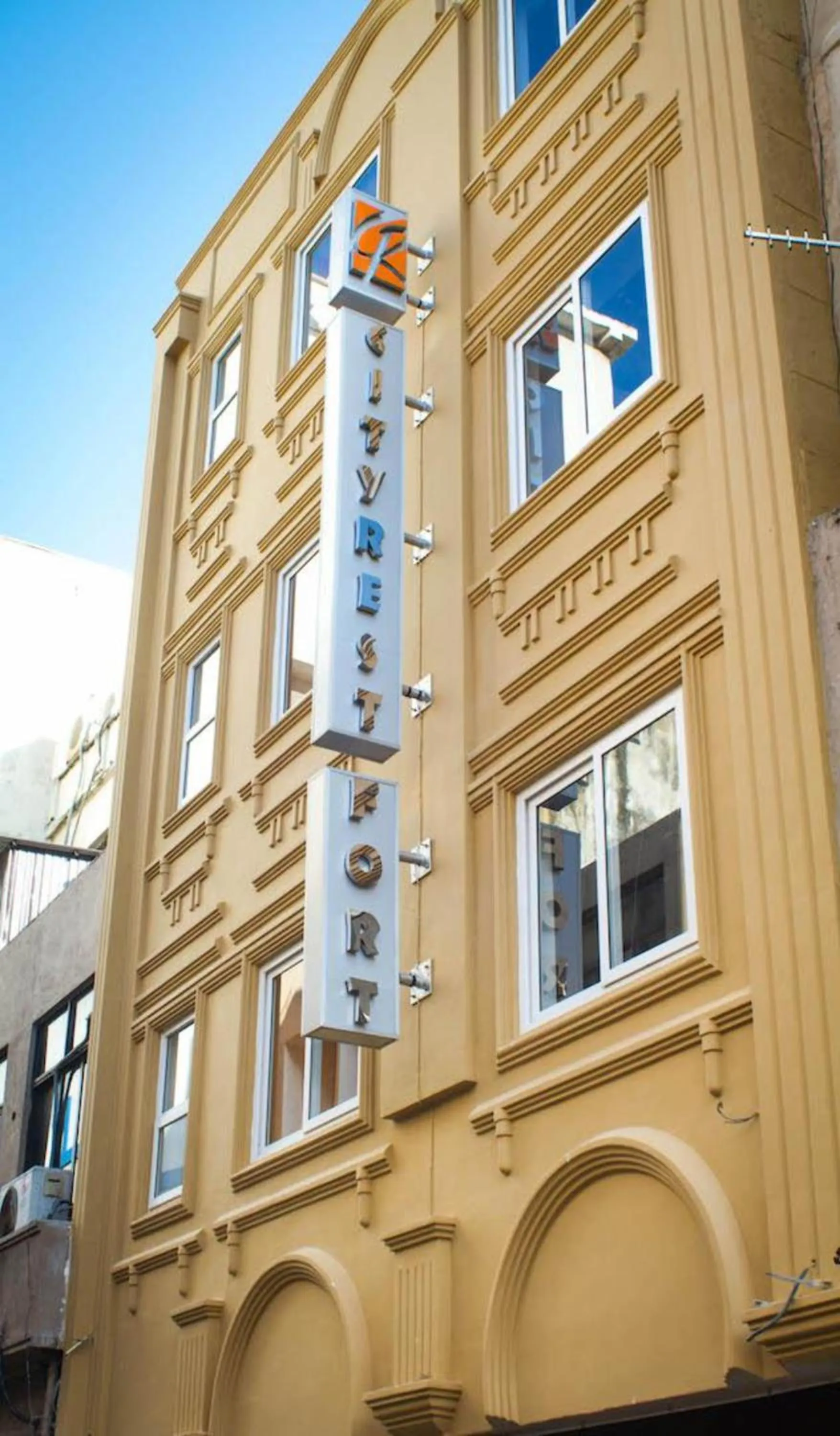 Property building in CityRest Fort